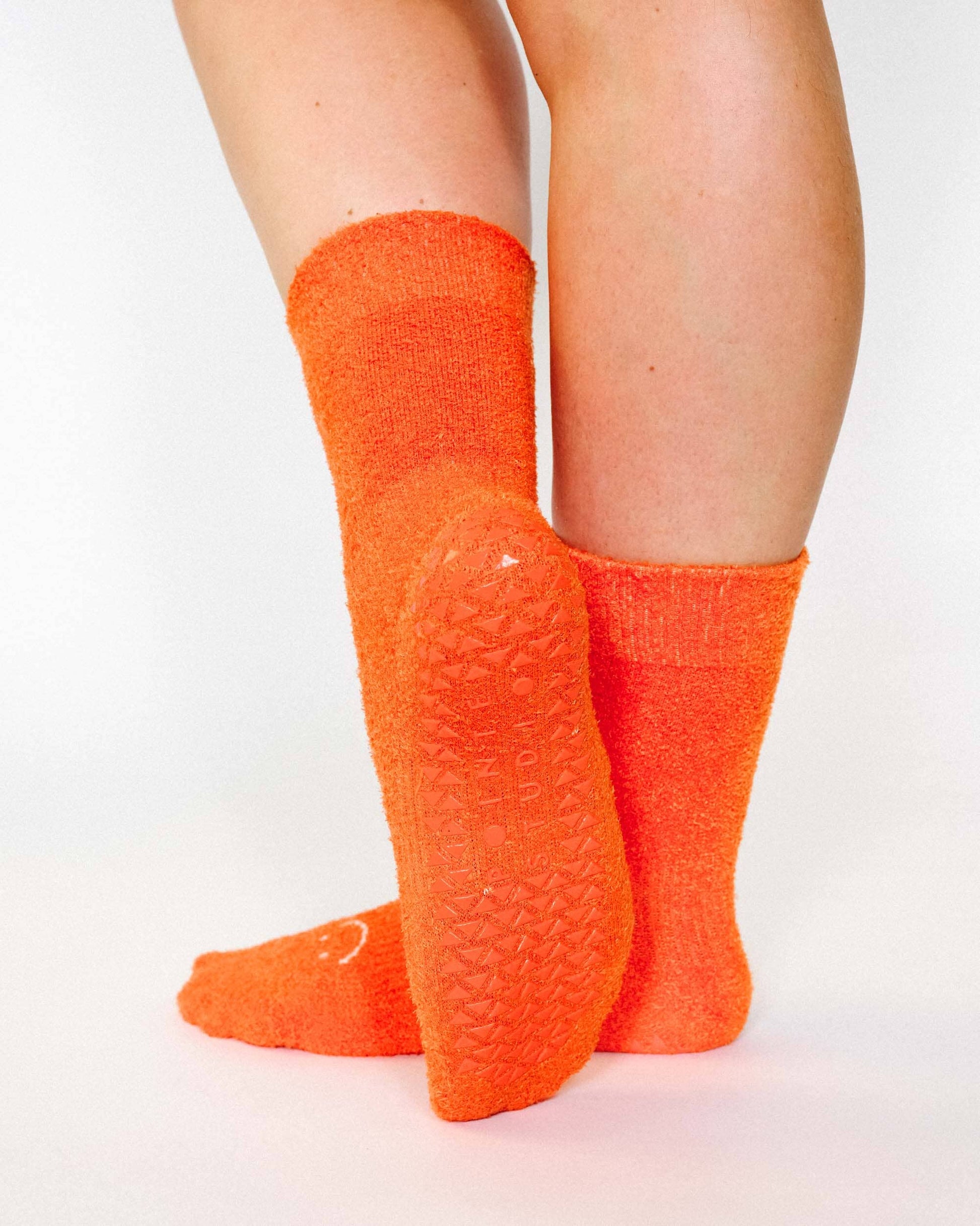 Happy Cloud Crew Grip Sock