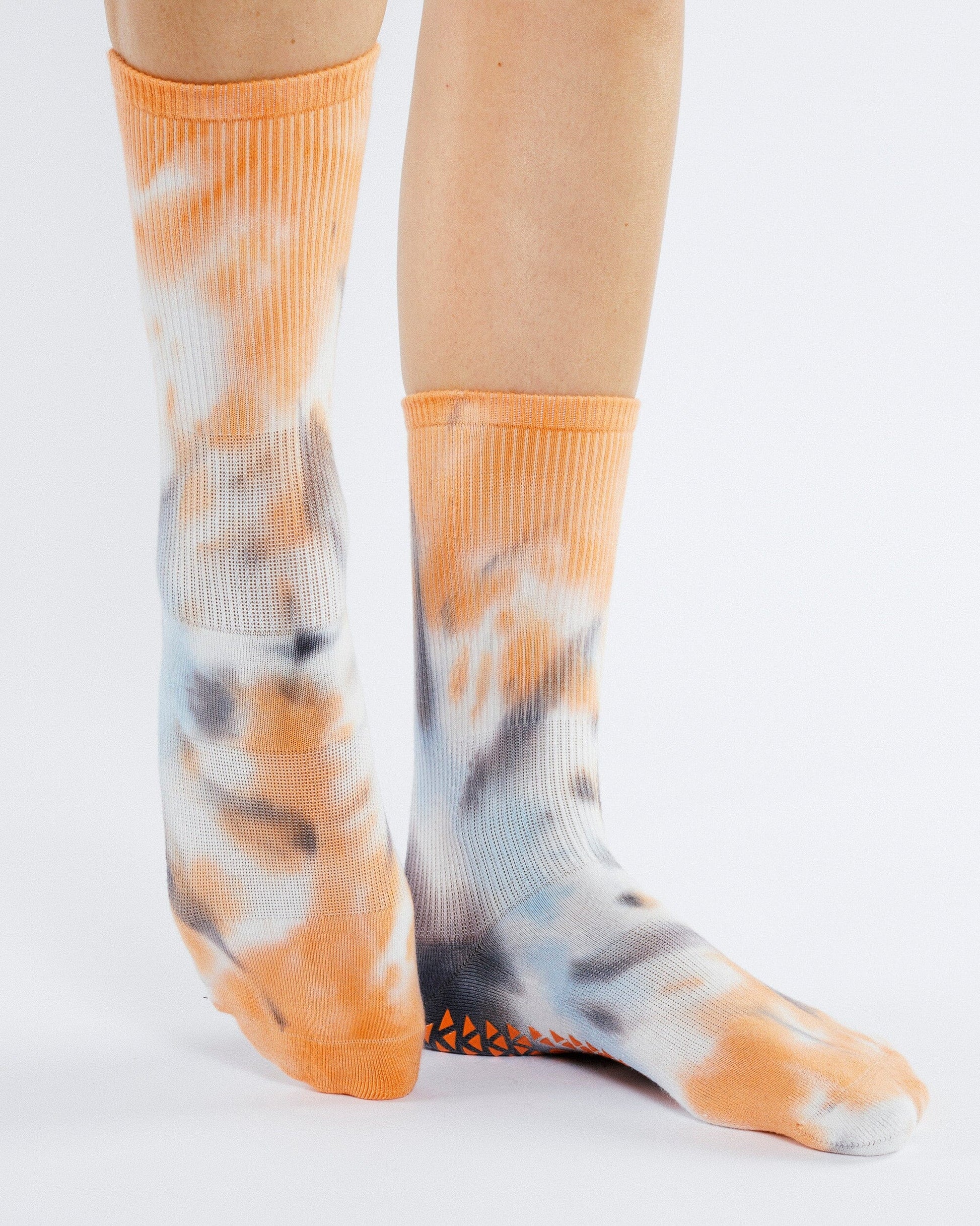 Bullseye Crew Grip Sock