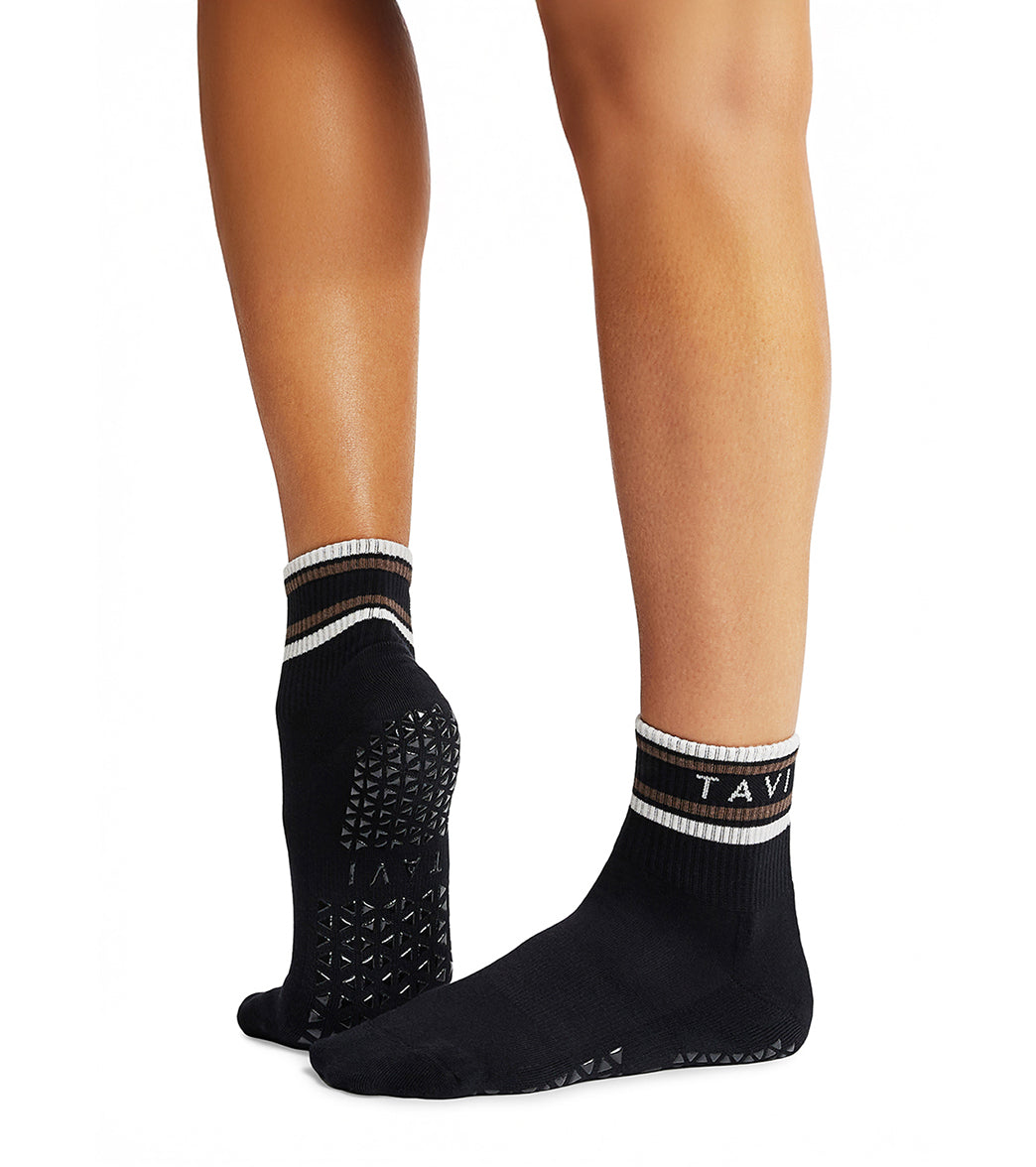 Tavi Aria Yoga Grip Socks