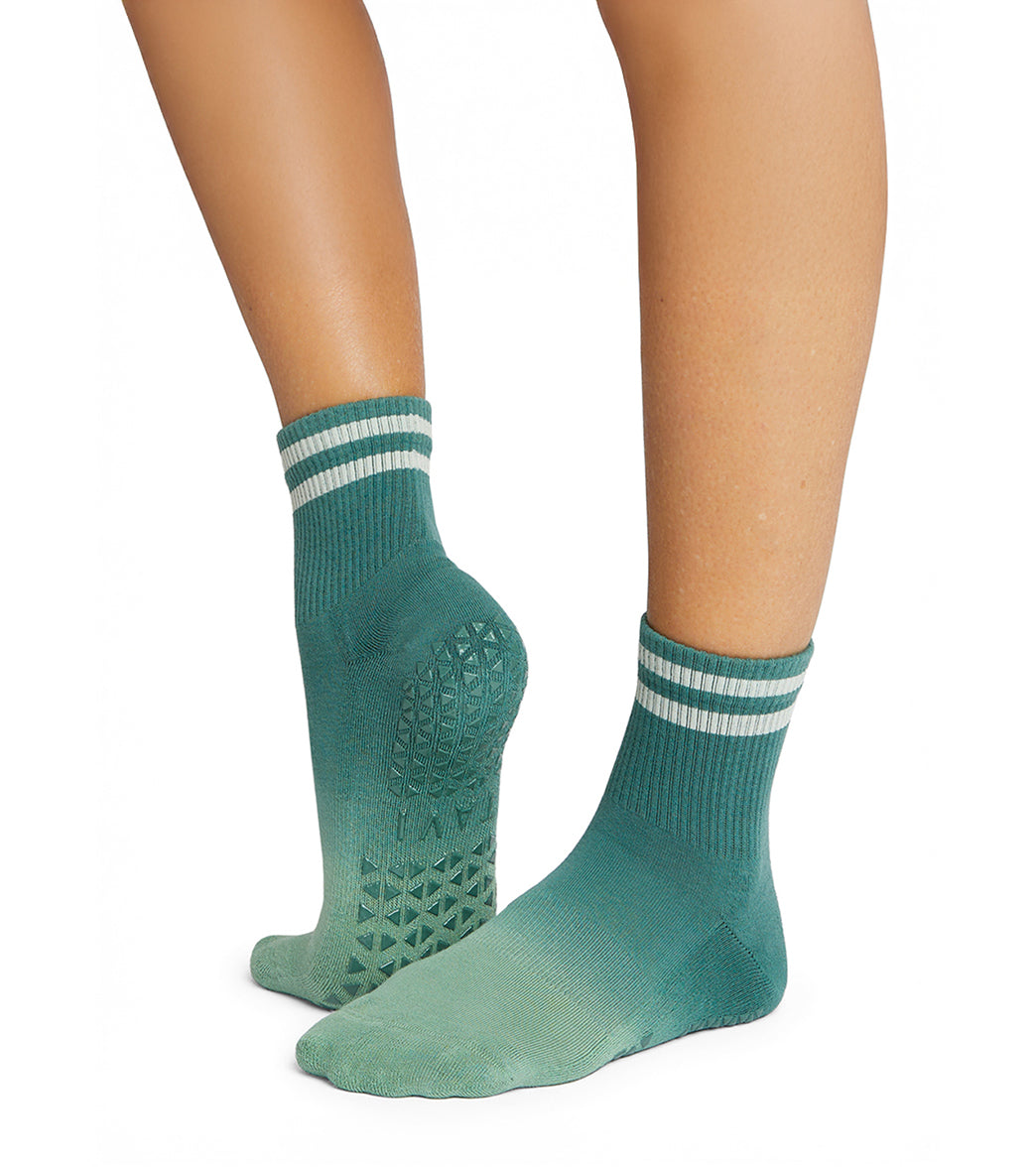 Tavi Aria Yoga Grip Socks