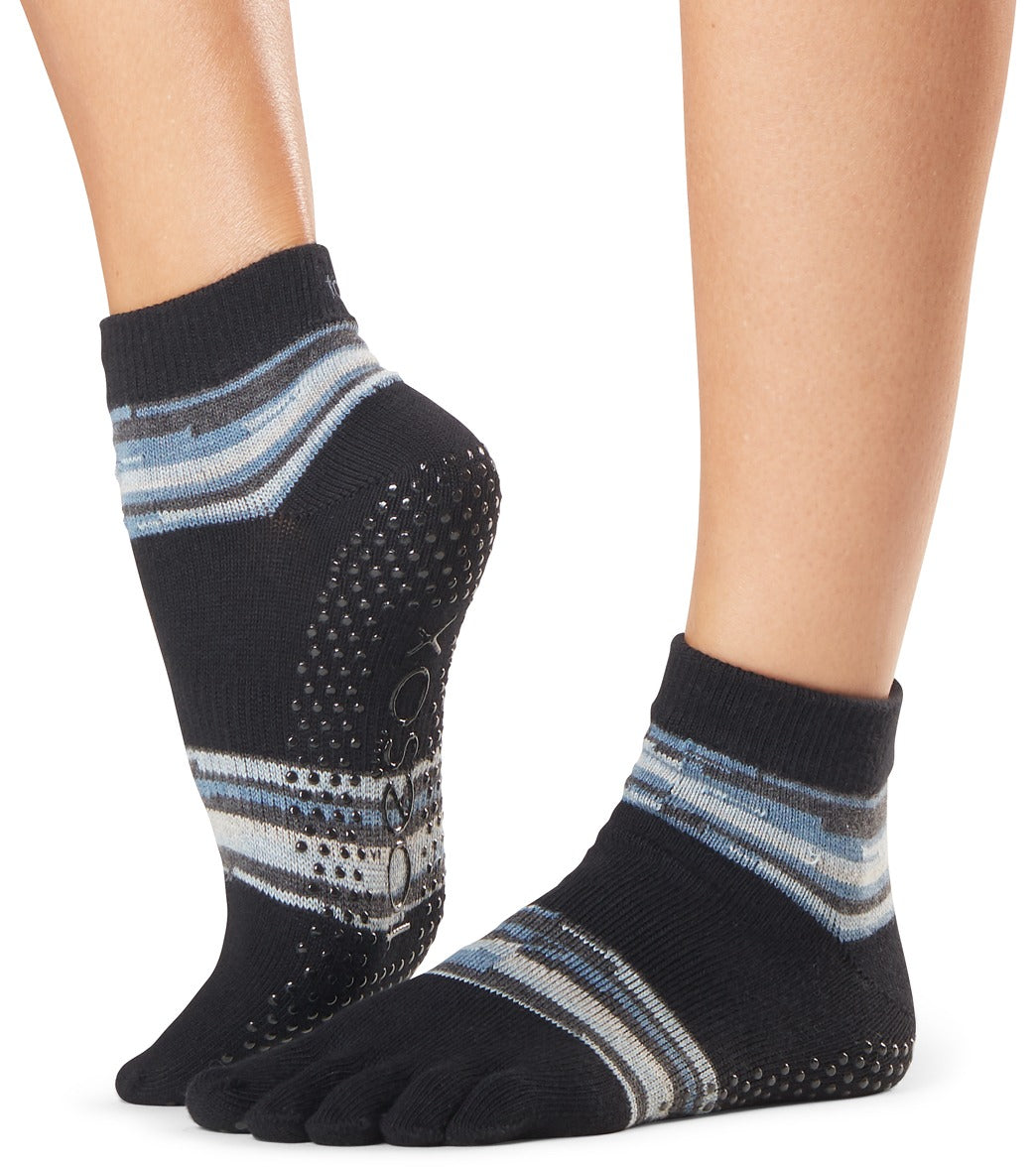 Toesox Ankle Length Full-Toe Yoga Grip Socks