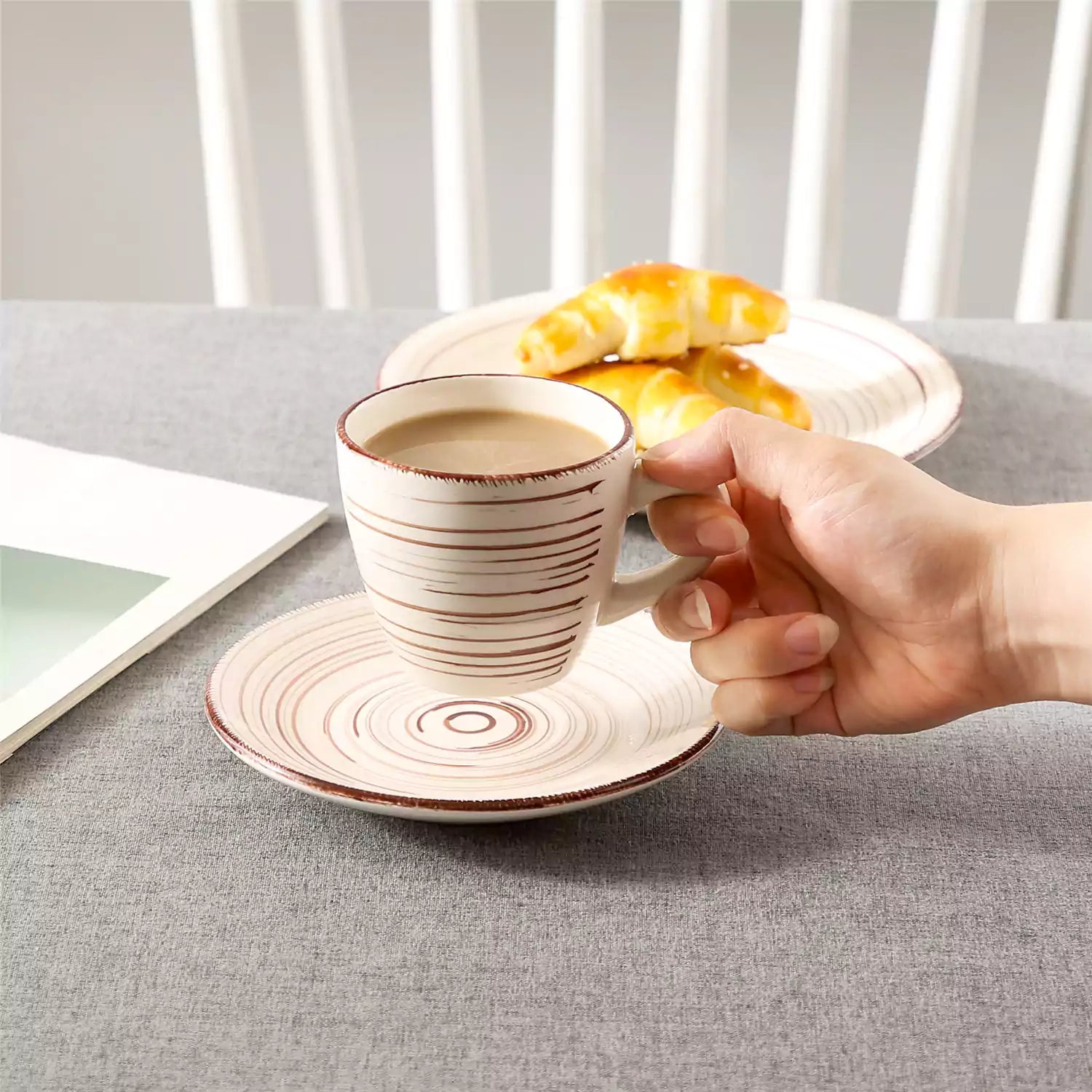 Bella Cups and Saucers Set of 4