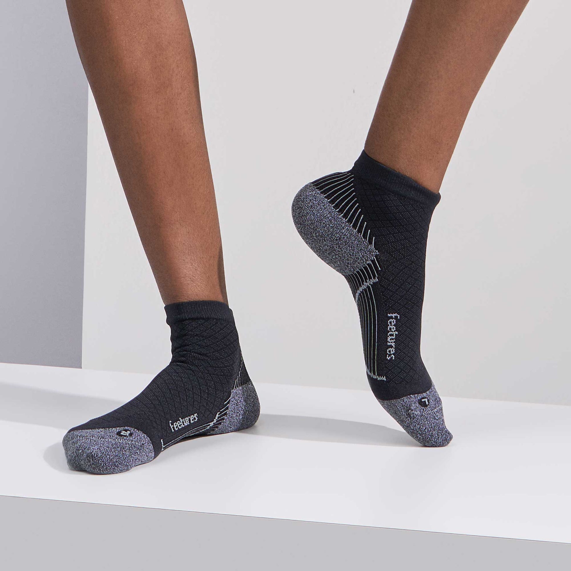 Plantar Fasciitis Relief Sock Light Cushion Quarter 3 Pack