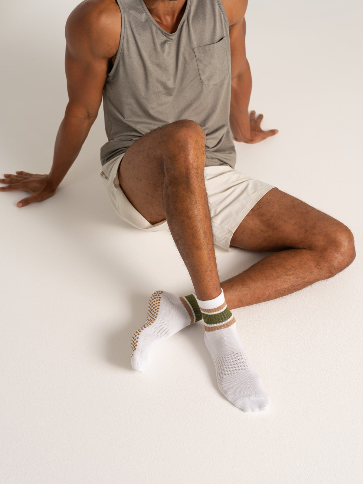 Campus Quarter - Olive