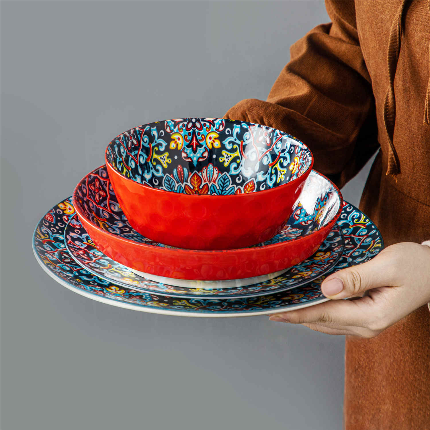 Simi 24 Piece Dinnerware Set