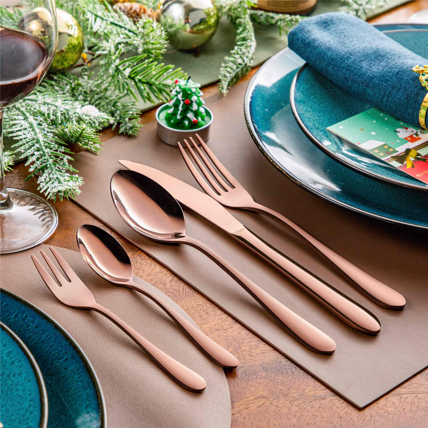 30 Piece Flatware Set Rounded Tip Service for 6