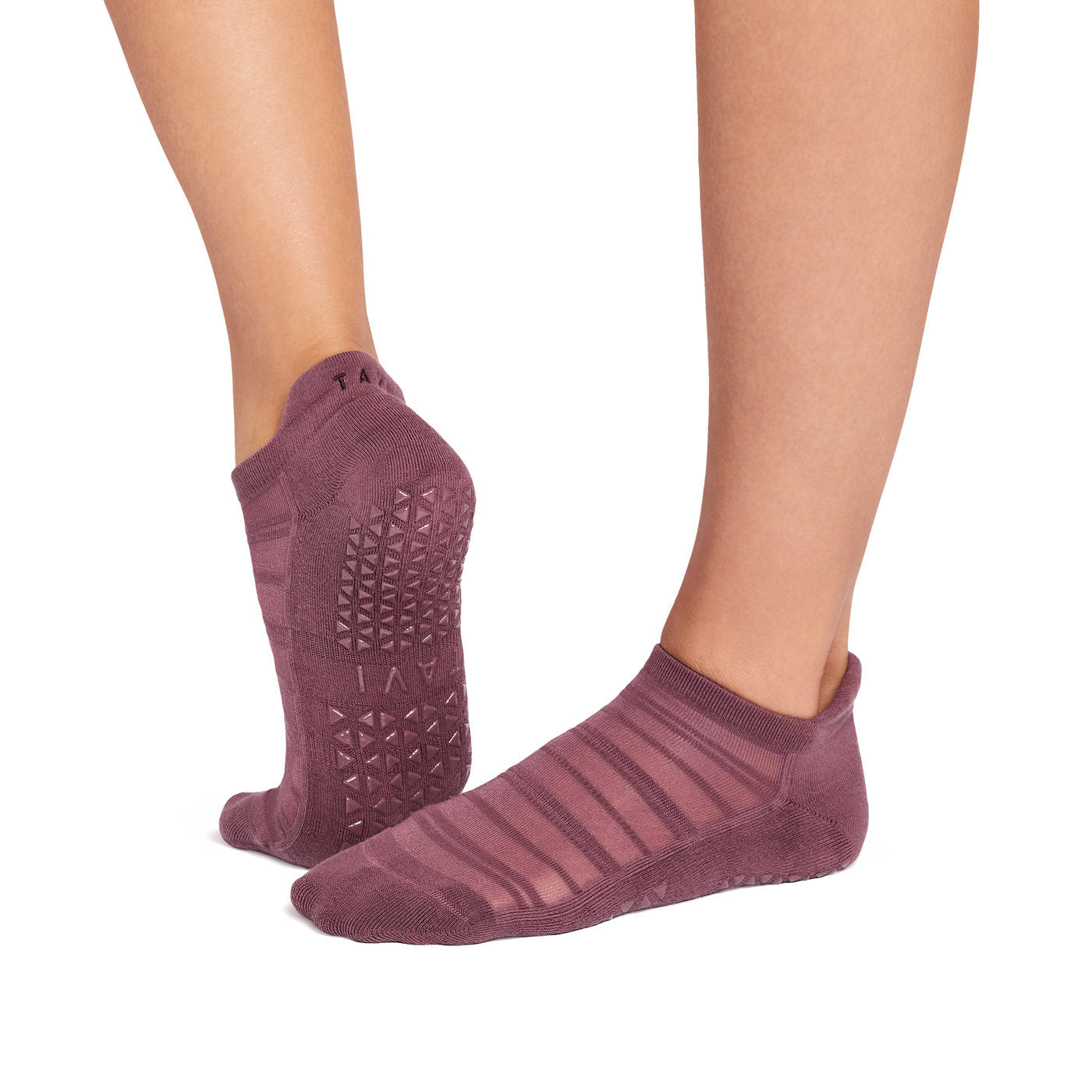 Savvy Breeze Grip Socks