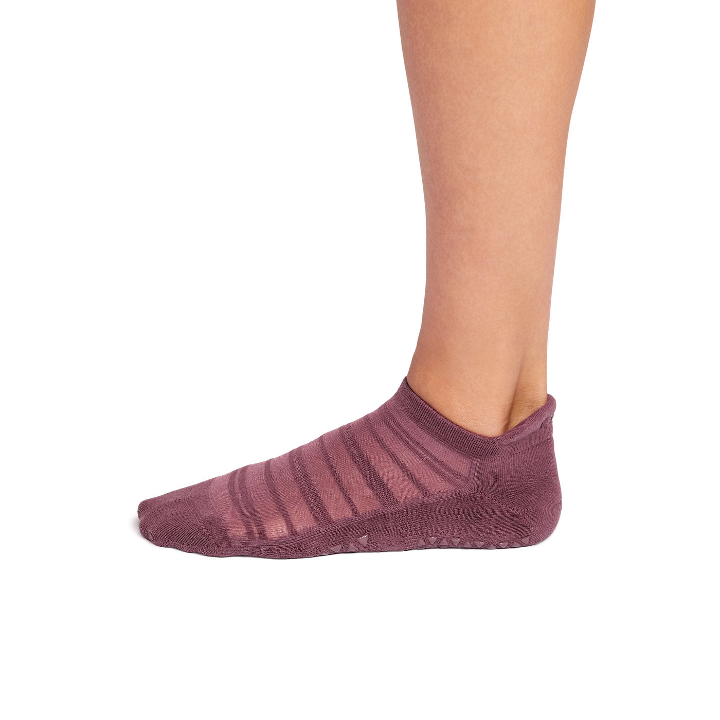 Savvy Breeze Grip Socks