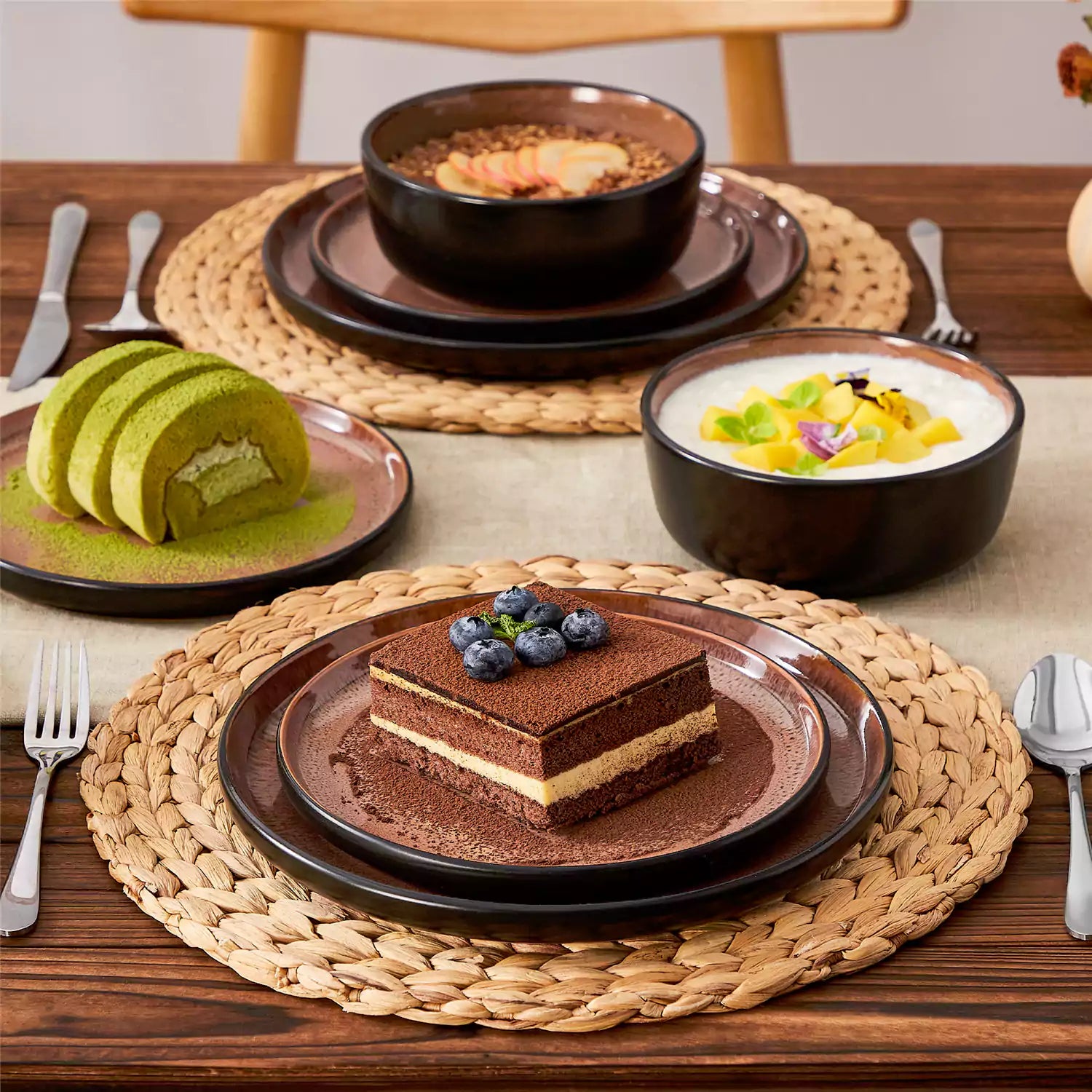 Amber 12 Piece Dinnerware Set