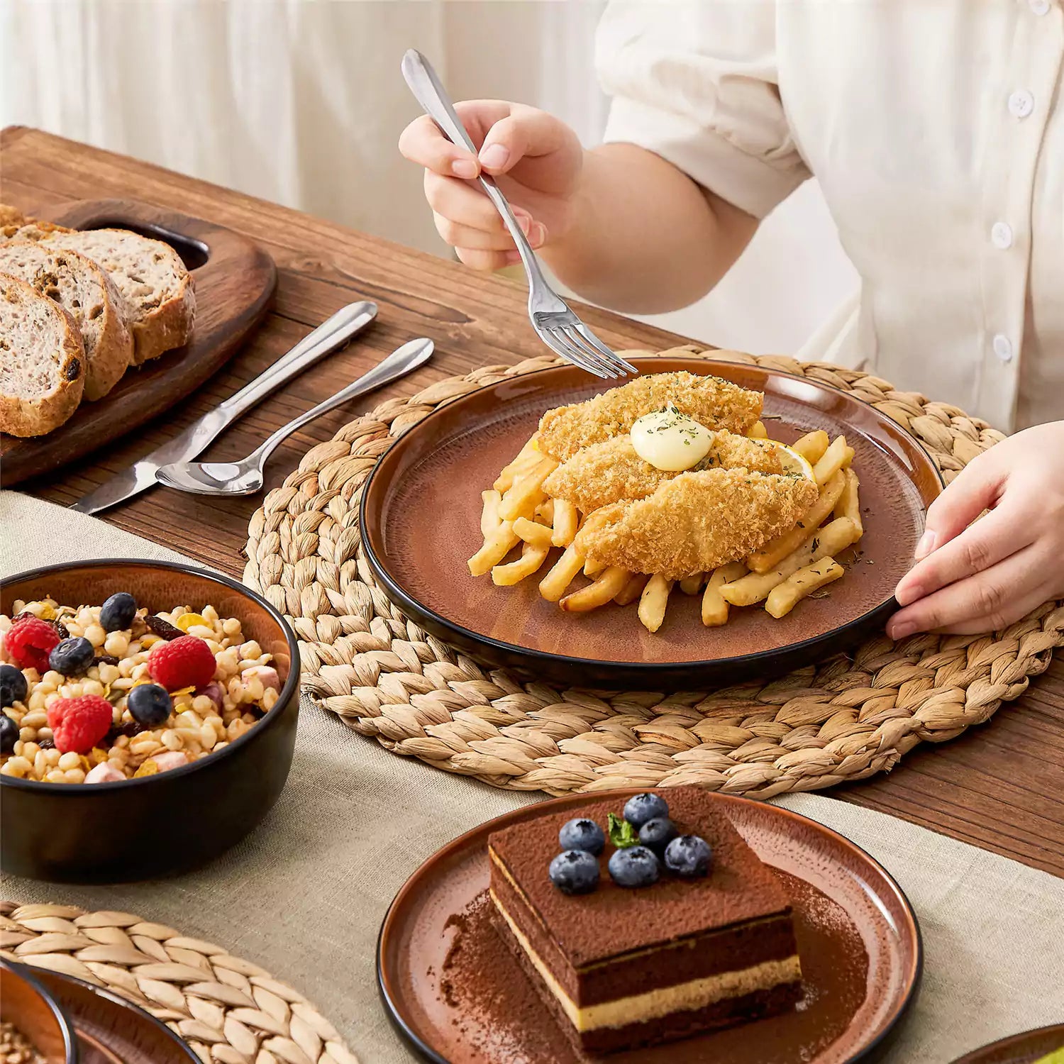 Amber 12 Piece Dinnerware Set