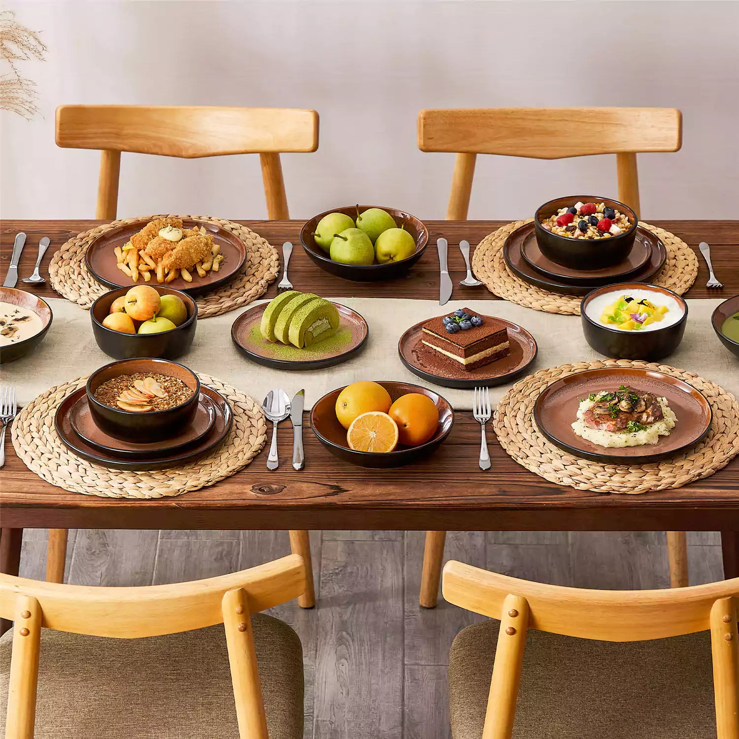 Amber 16 Piece Dinnerware Set