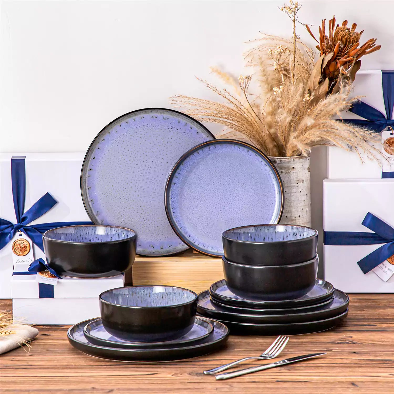 Amber 12 Piece Dinnerware Set