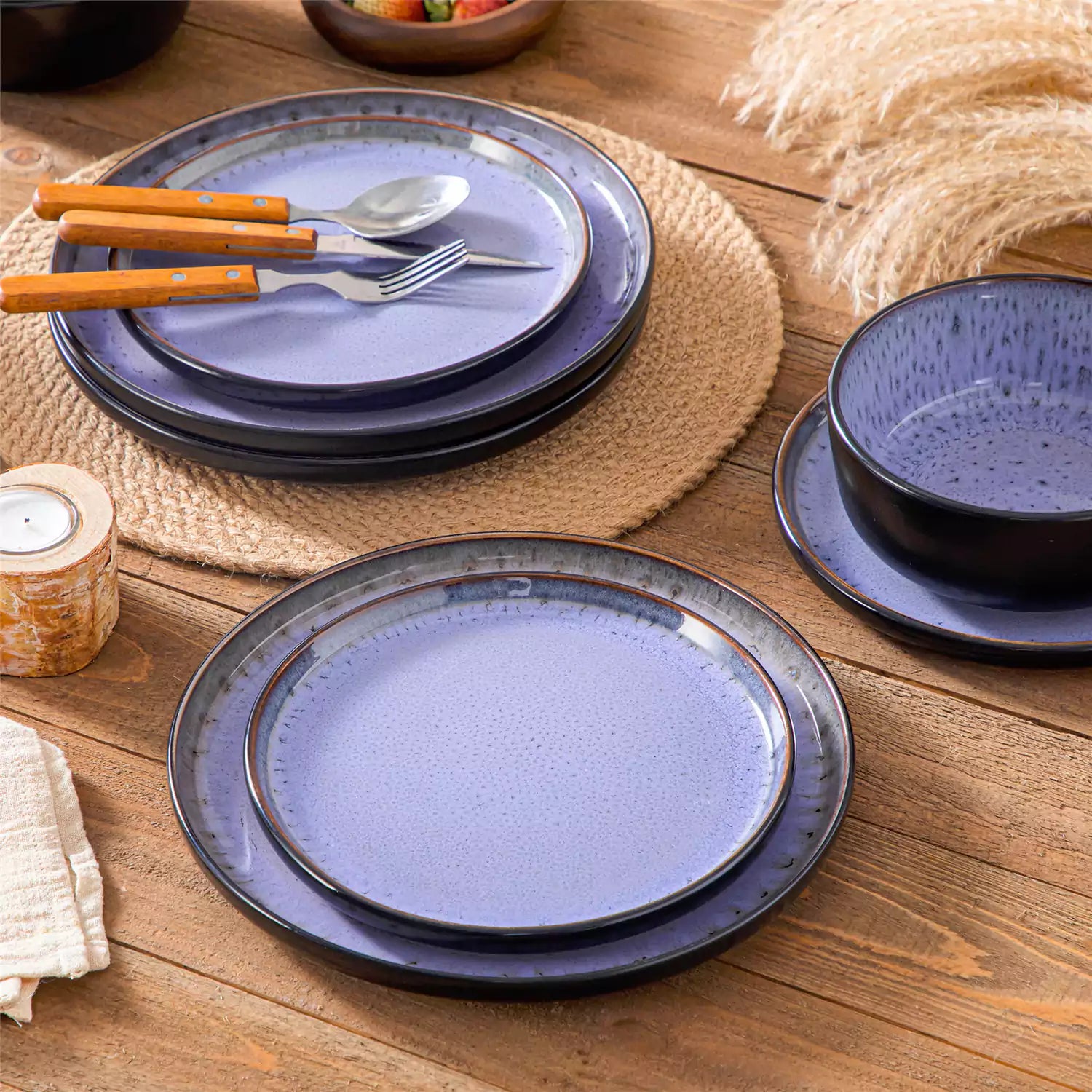 Amber 12 Piece Dinnerware Set