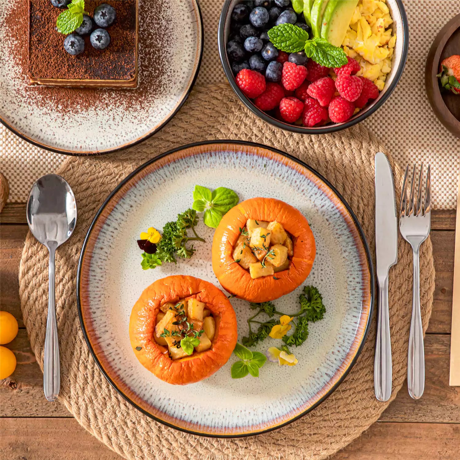 Amber 12 Piece Dinnerware Set