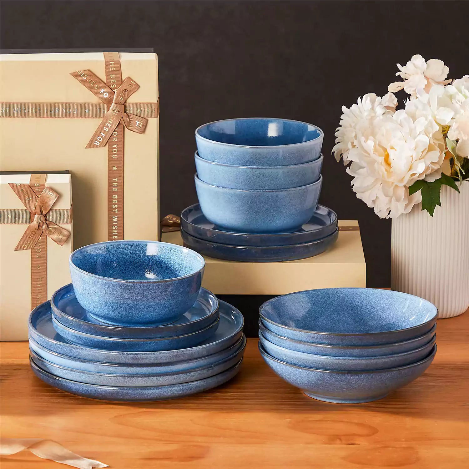 Anya 16 Piece Dinnerware Set
