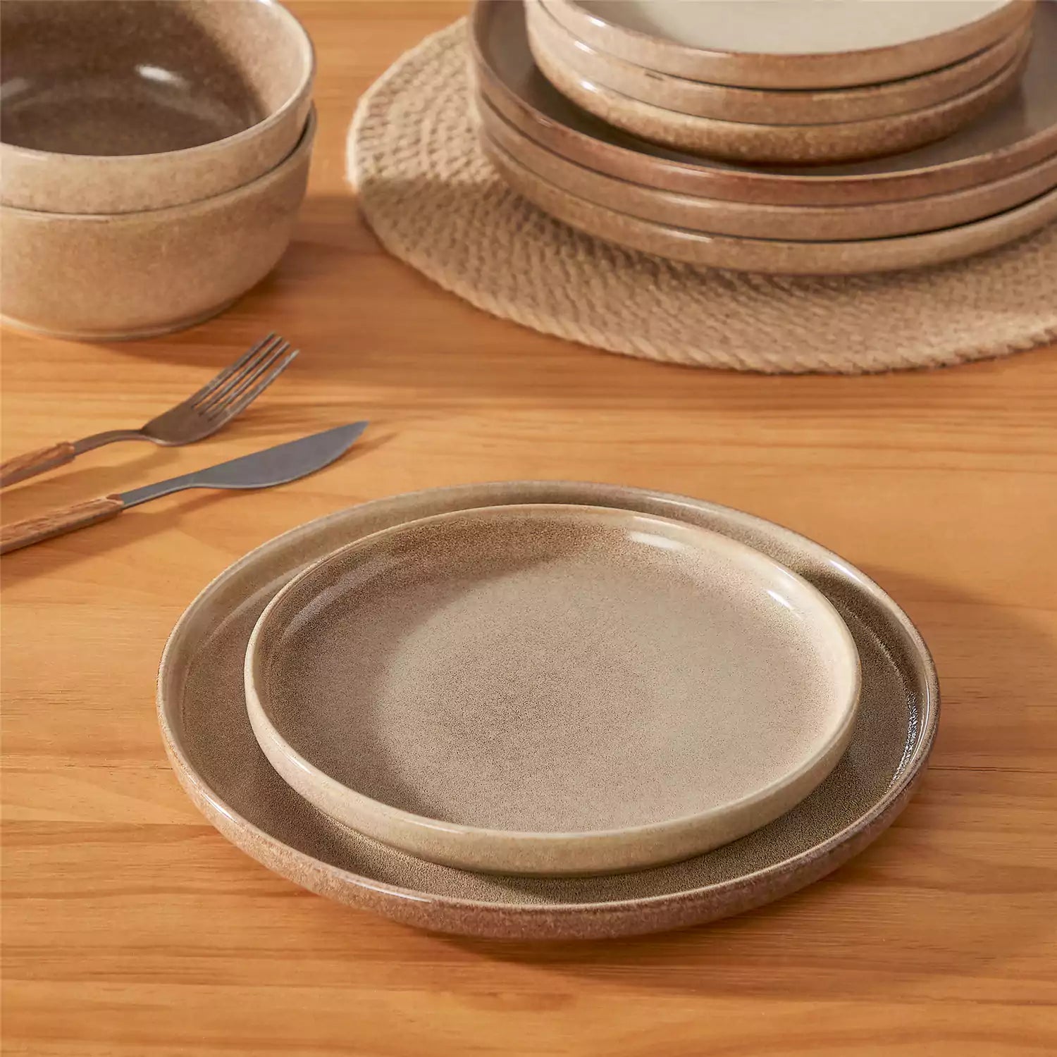 Anya 12 Piece Dinnerware Set