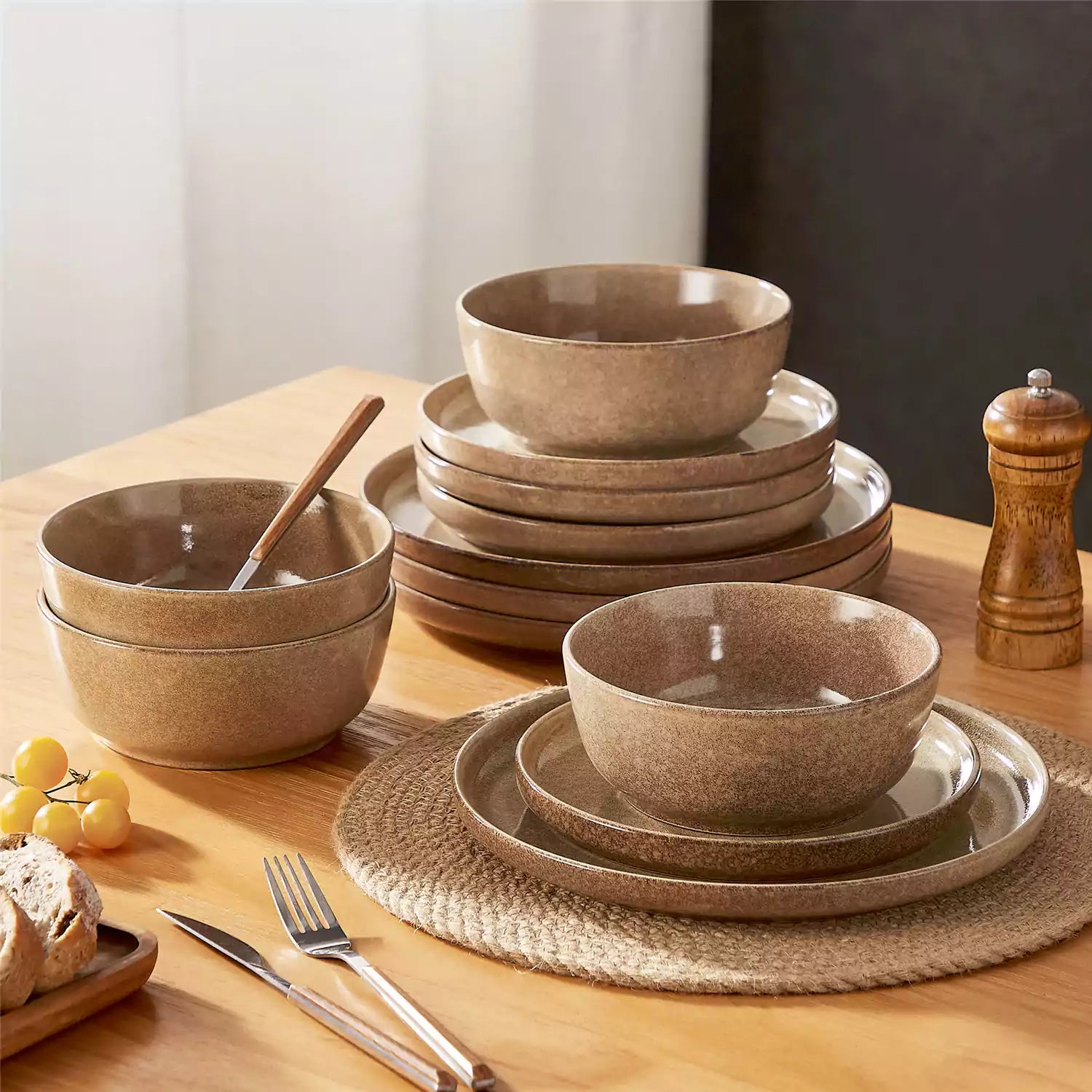 Anya 12 Piece Dinnerware Set
