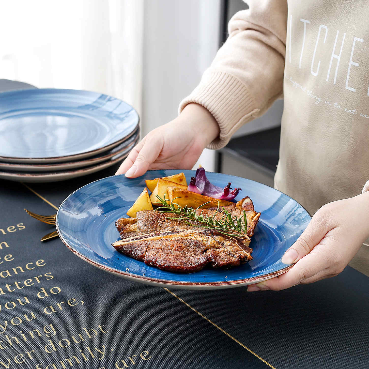 Bella Dinner Plates Set of 4