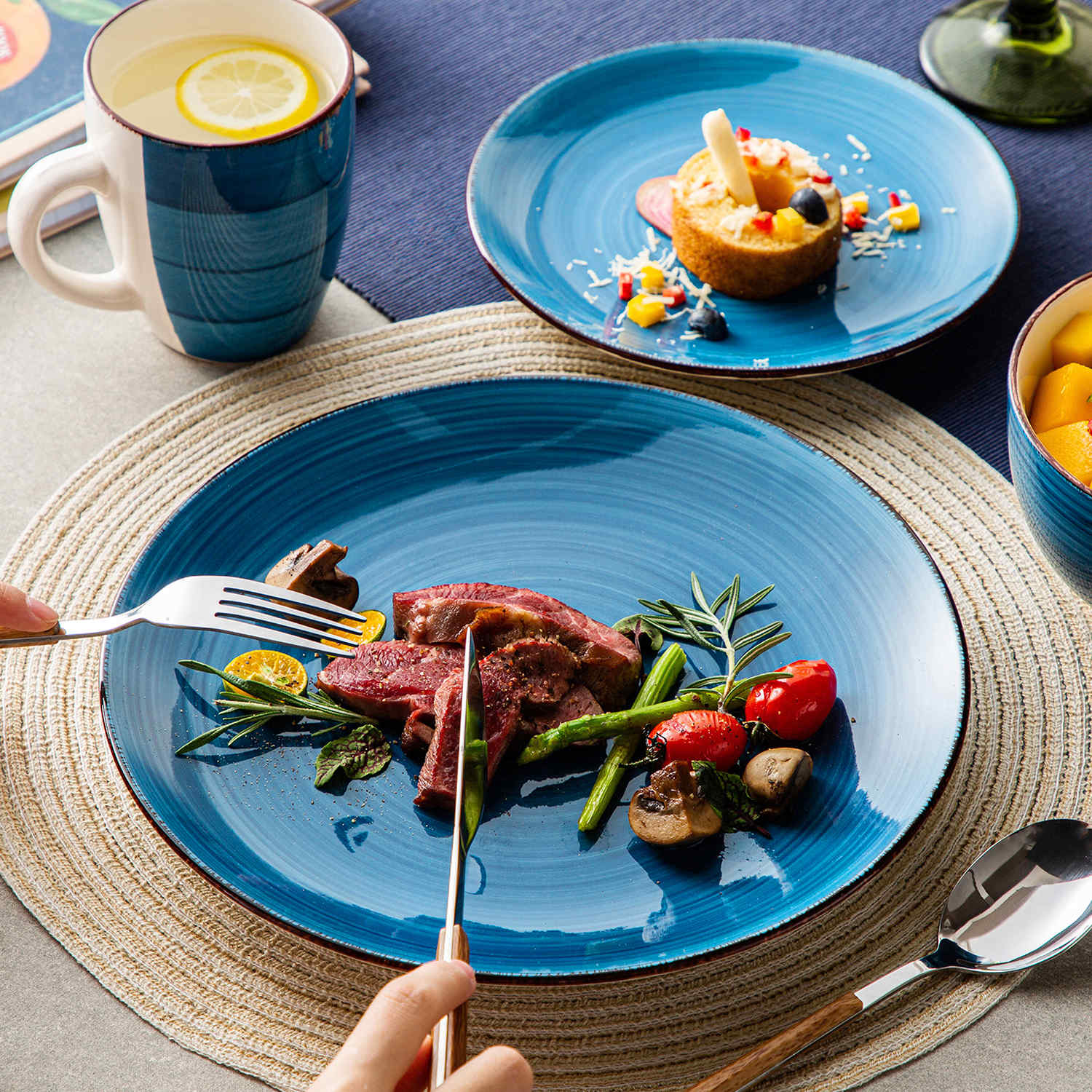 Bella 16 Piece Dinnerware Set