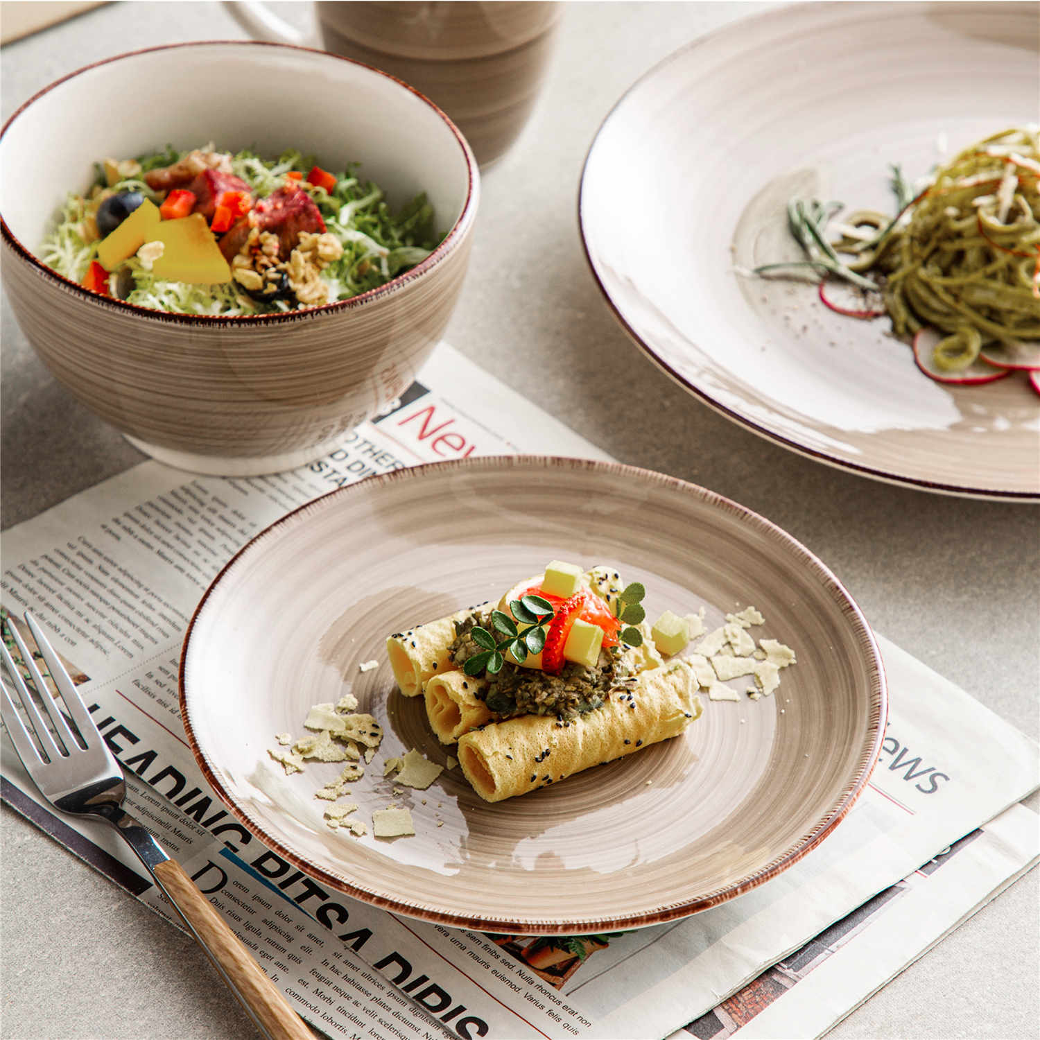 Bella 16 Piece Dinnerware Set