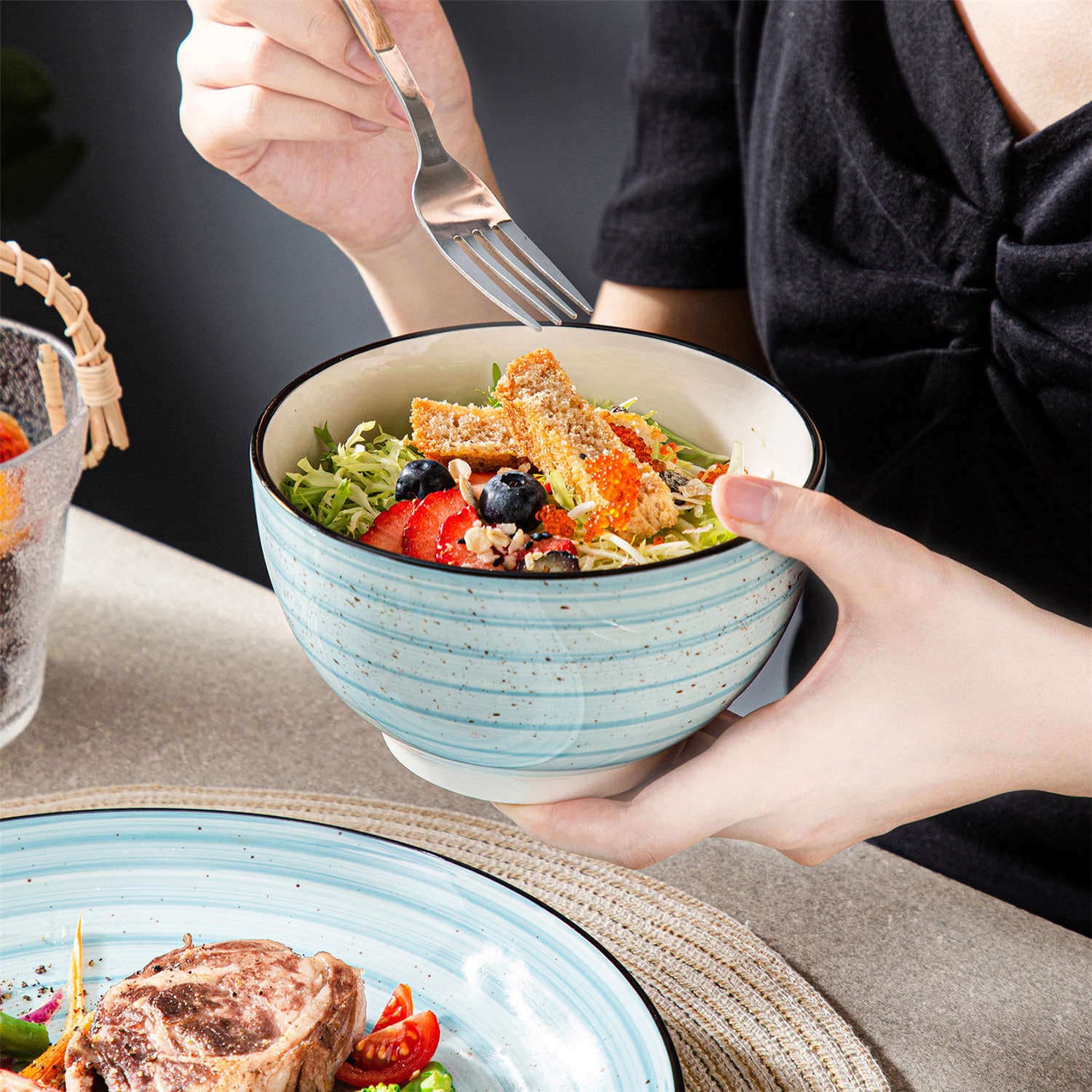 Bonbon 24 Piece Dinnerware Set