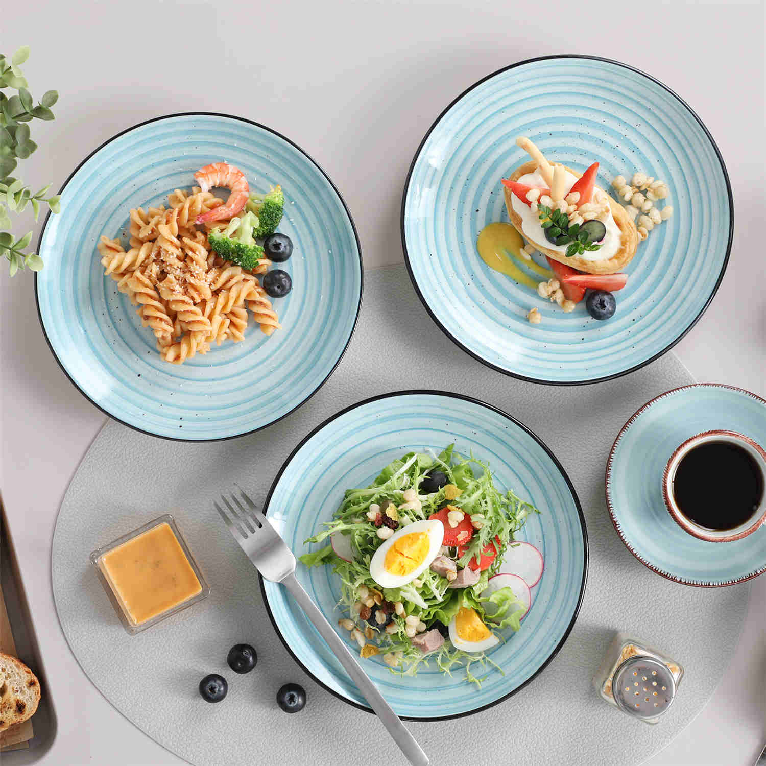 Bonbon Dessert Plates Set of 6