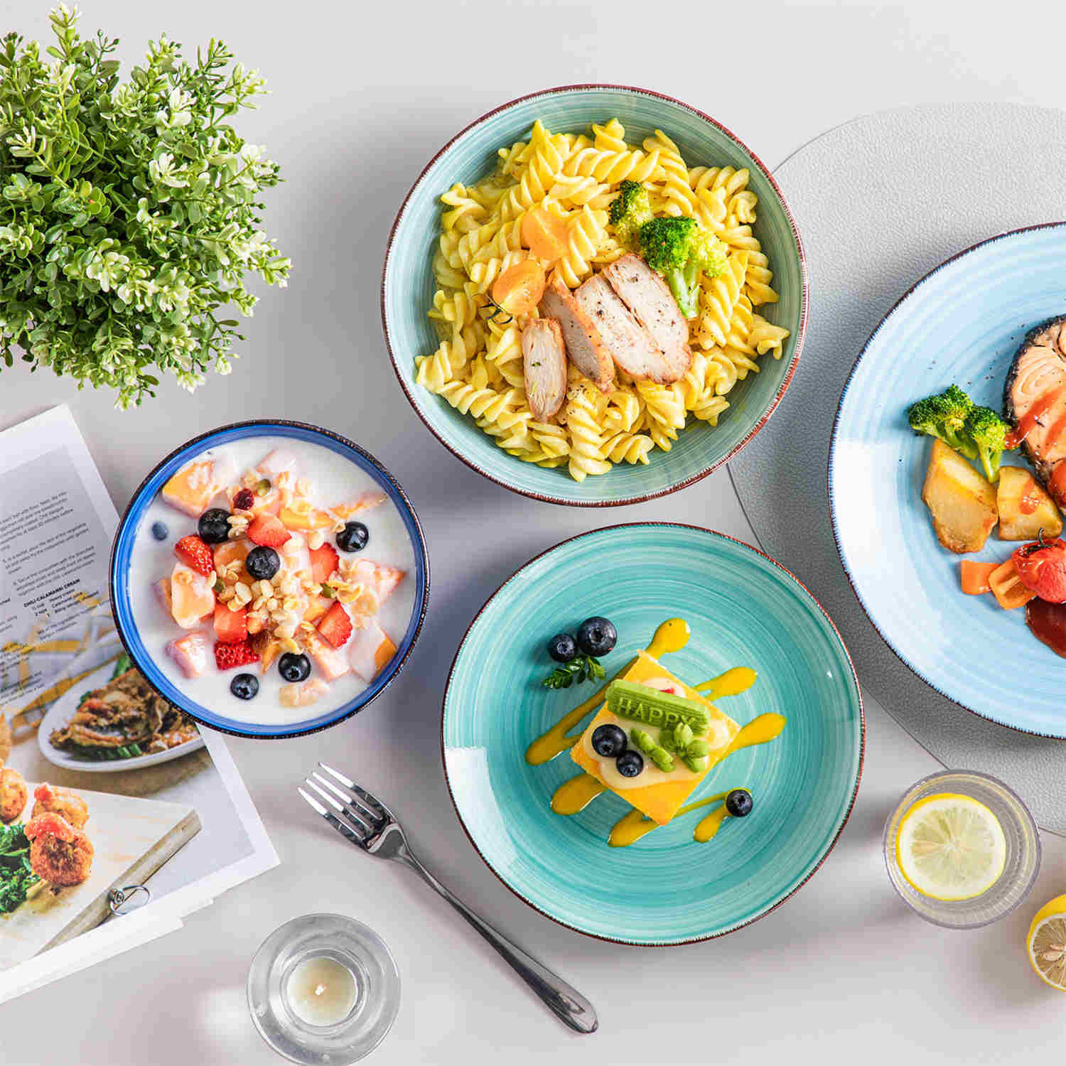 Bonita 24 Piece Dinnerware Set