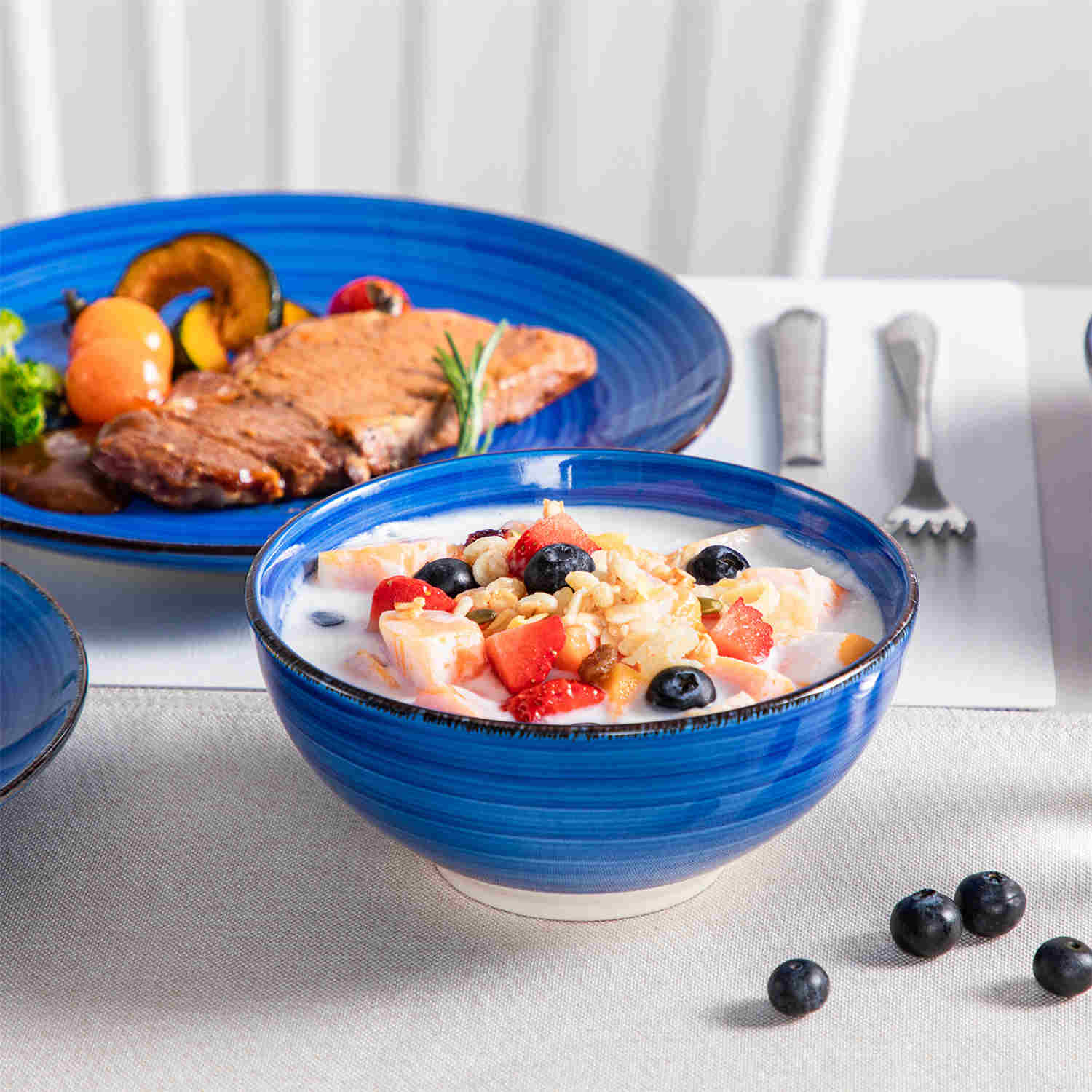 Bonita 24 Piece Dinnerware Set