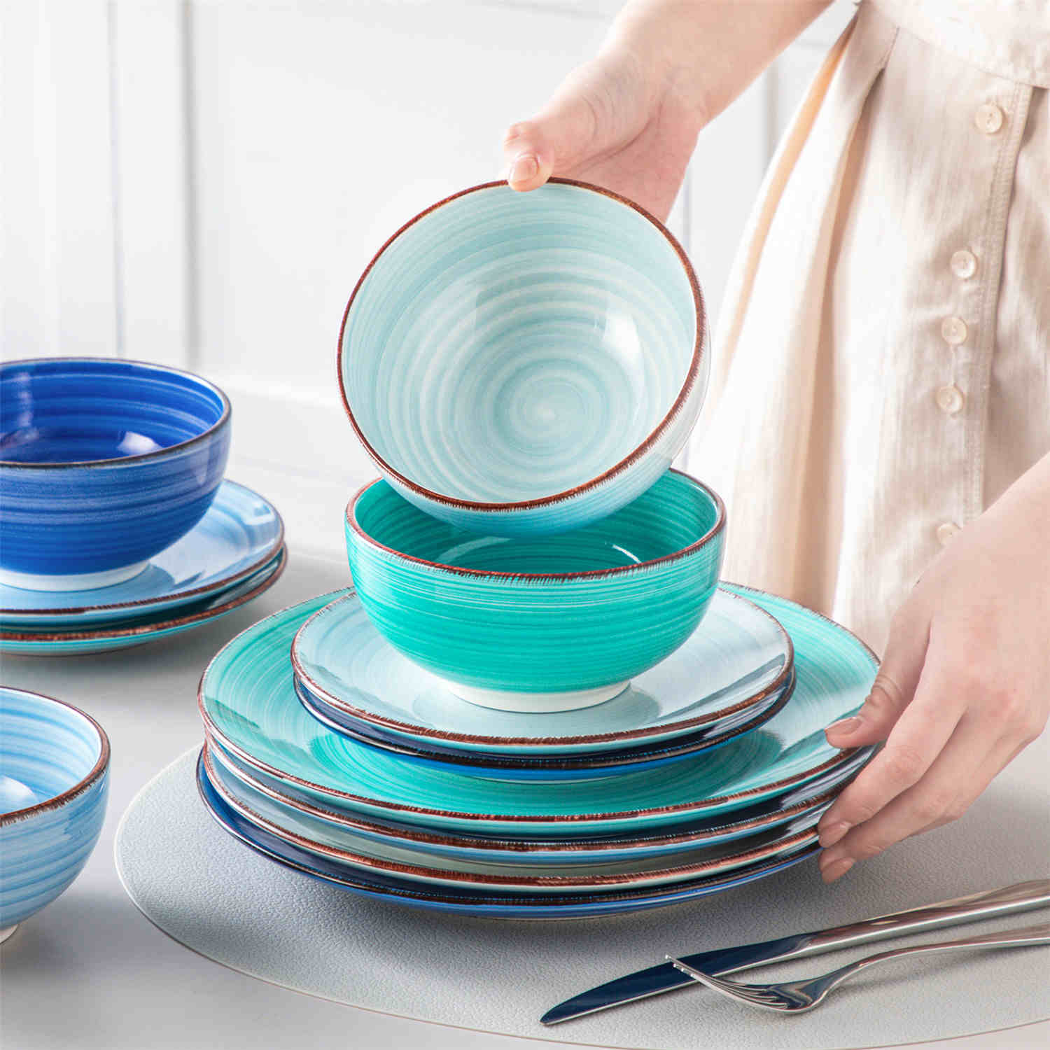 Bonita 12 Piece Dinnerware Set