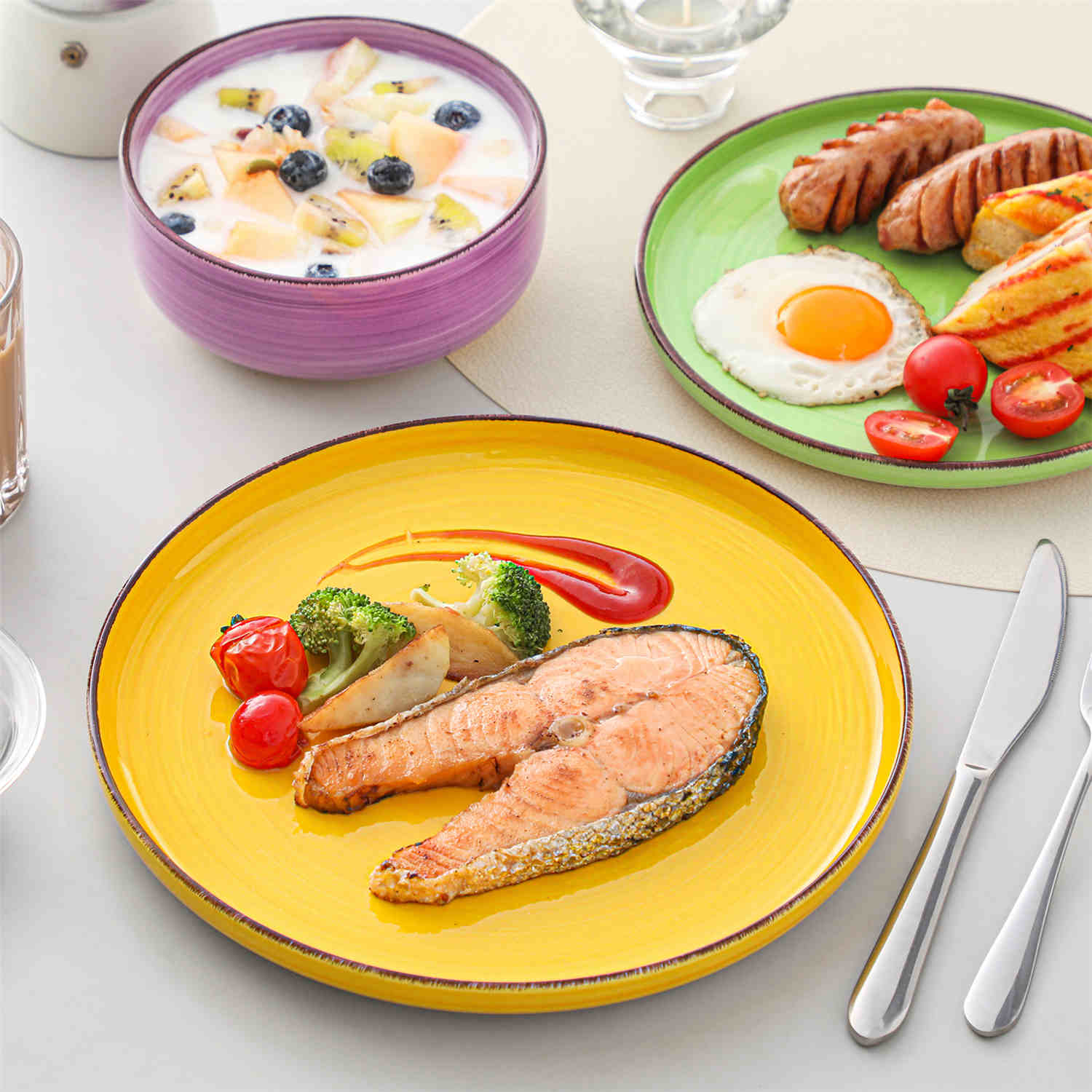 Bonita Lipped-Edge 12 Piece Dinnerware Set