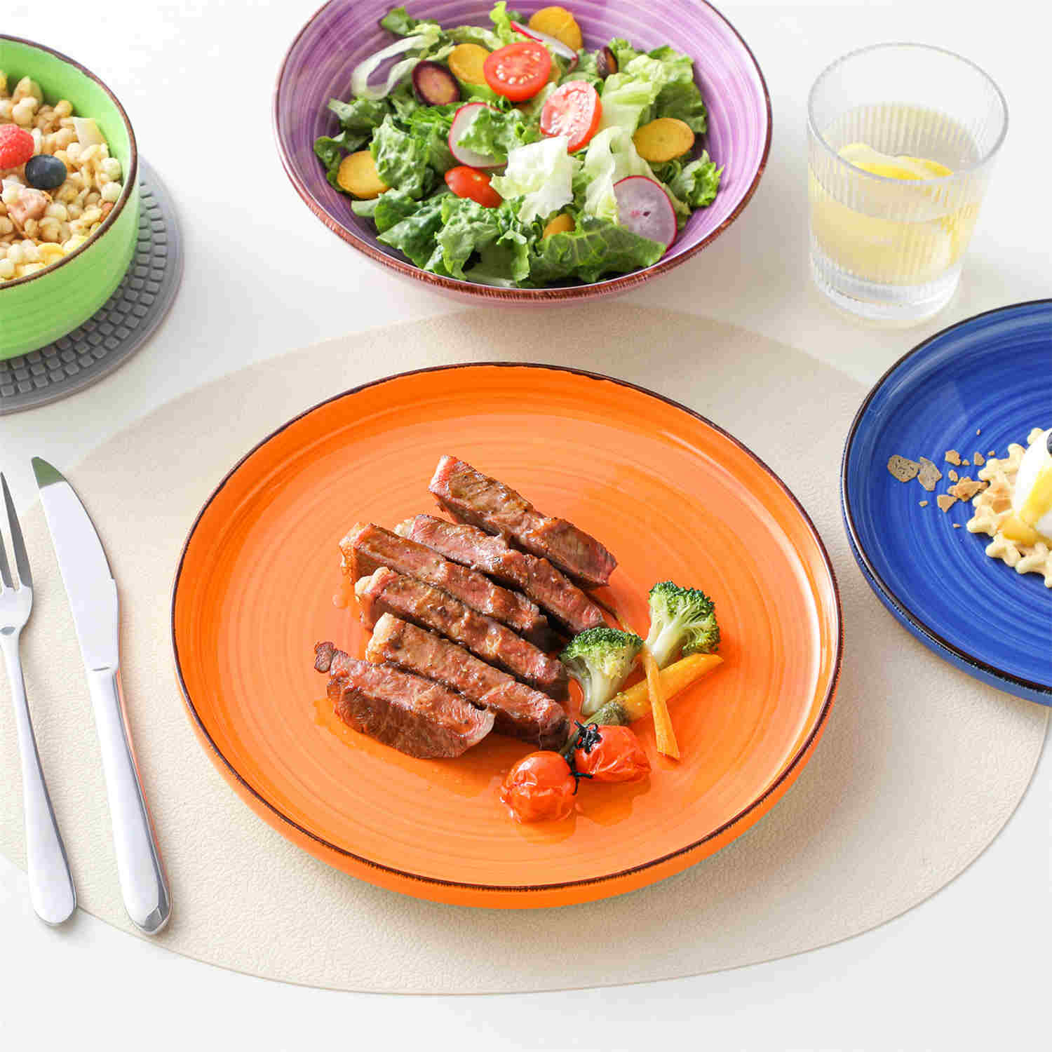 Bonita Lipped-Edge 24 Piece Dinnerware Set