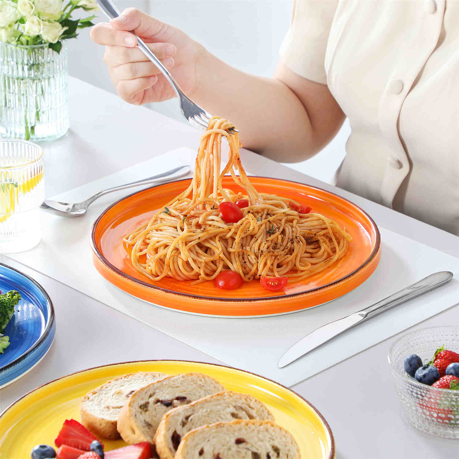 Bonita Straight-Edge Dinner Plates Set of 6