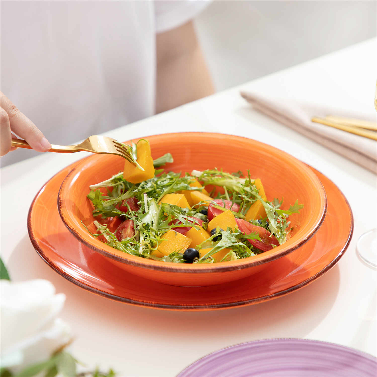 Bonita 18 Piece Dinnerware Set