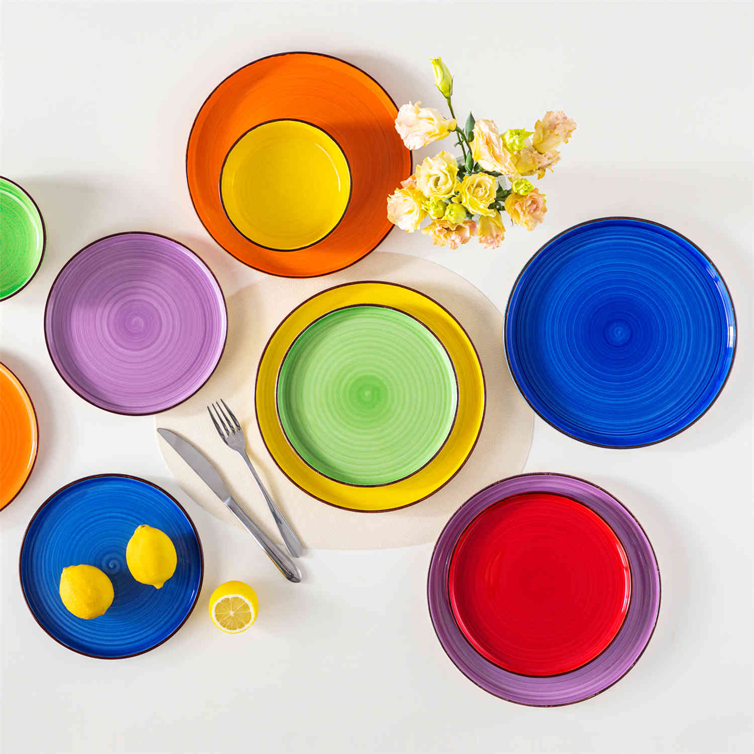 Bonita Lipped-Edge 18 Piece Dinnerware Set