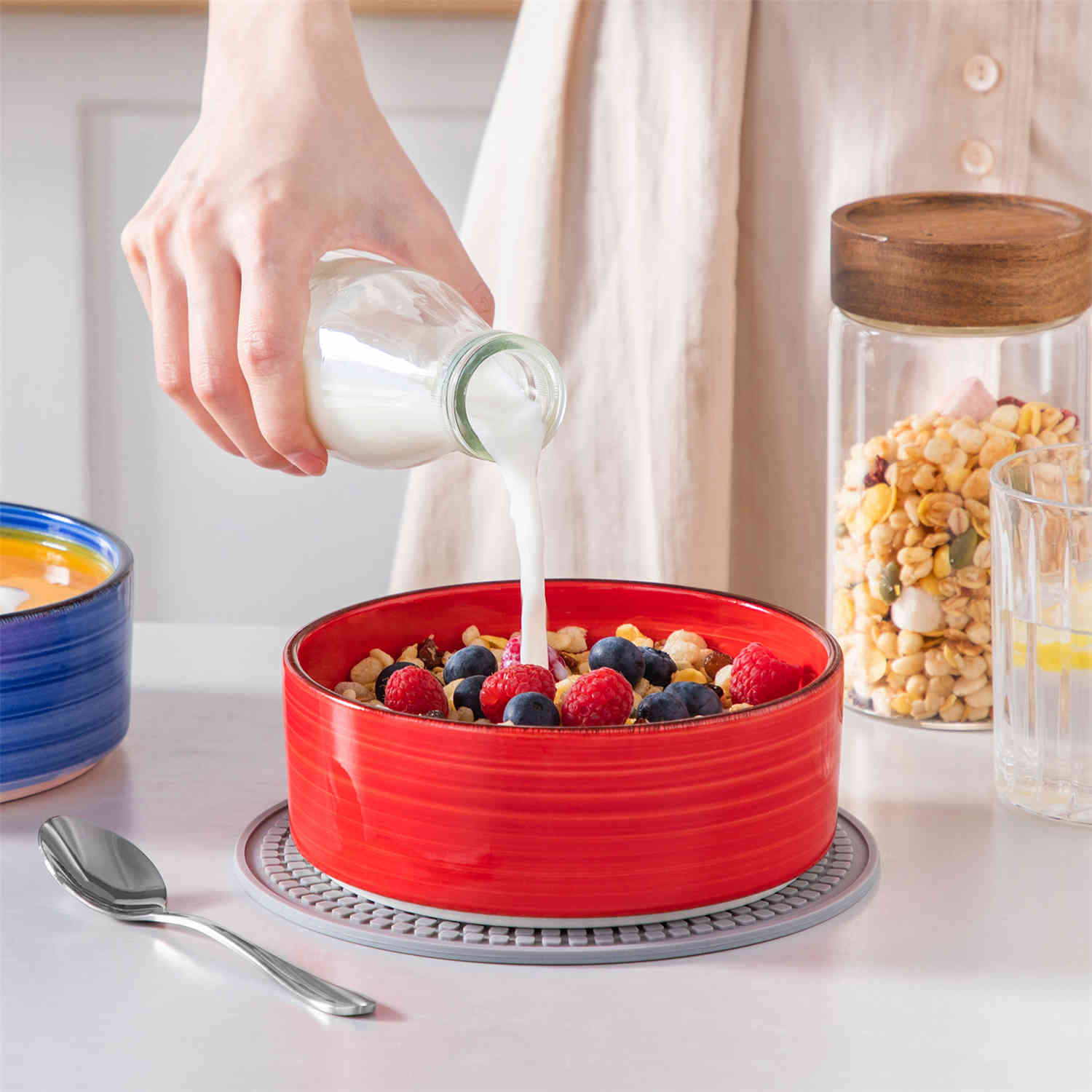 Bonita Straight-Edge Cereal Bowls Set of 6