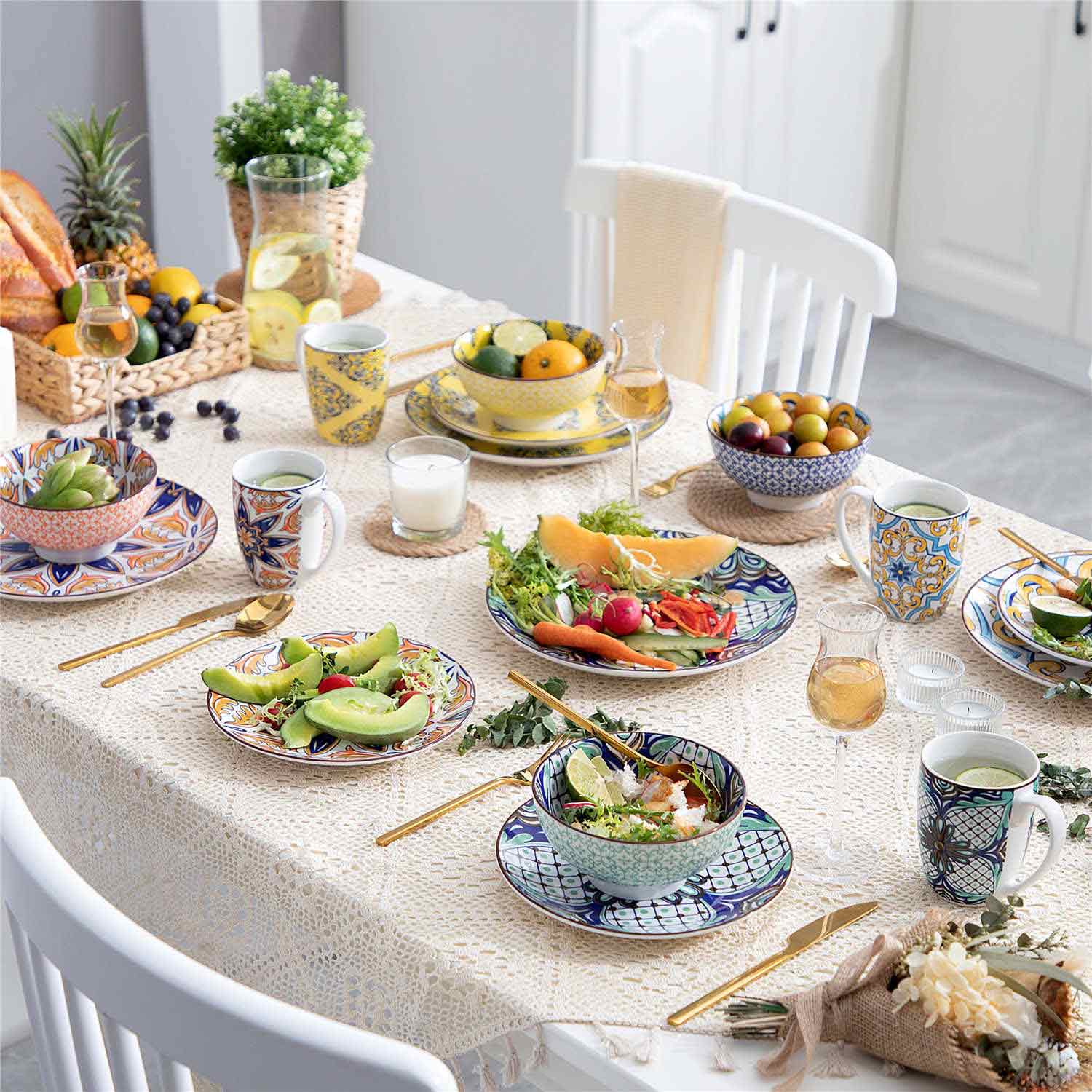 Jasmin 16 Piece Dinnerware Set