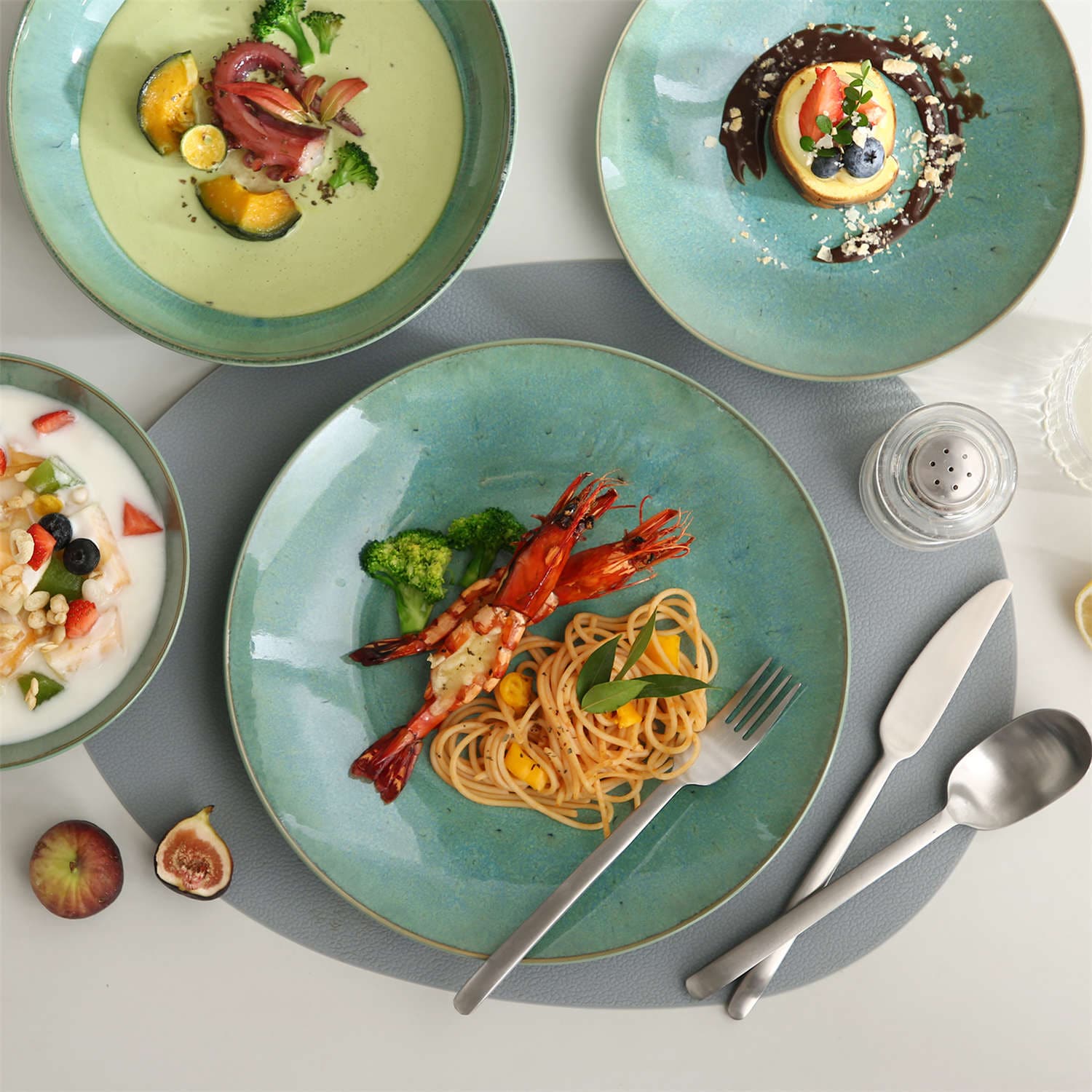 Karst 16 Piece Dinnerware Set