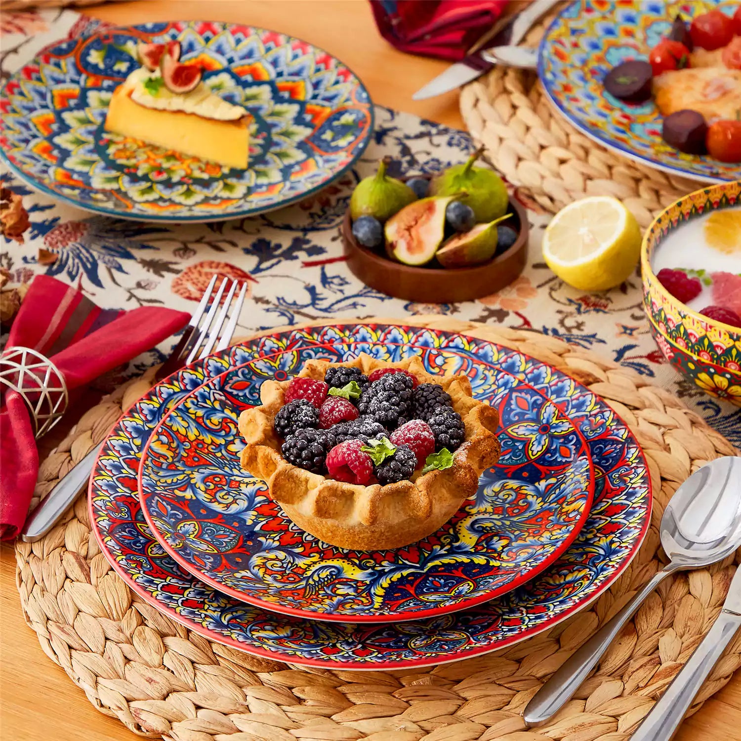 Lumi 18 Piece Dinnerware Set with Double-Sided Bowls