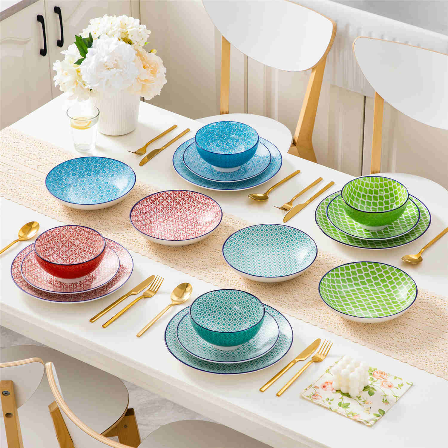 Macaron 16 Piece Dinnerware Set with Soup Bowls
