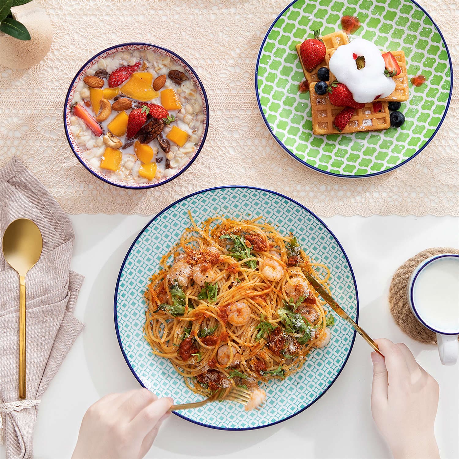 Macaron 16 Piece Dinnerware Set