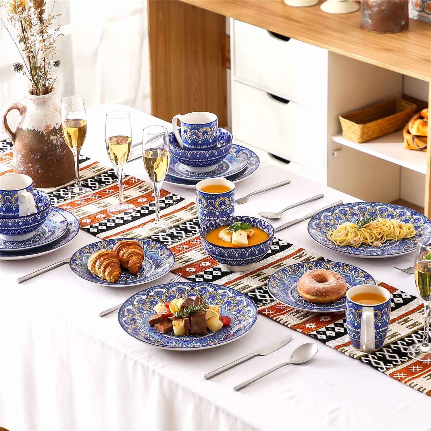 Mandala 16 Piece Dinnerware Set