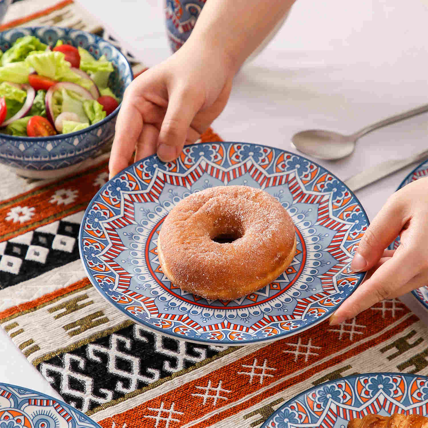 Mandala 16 Piece Dinnerware Set