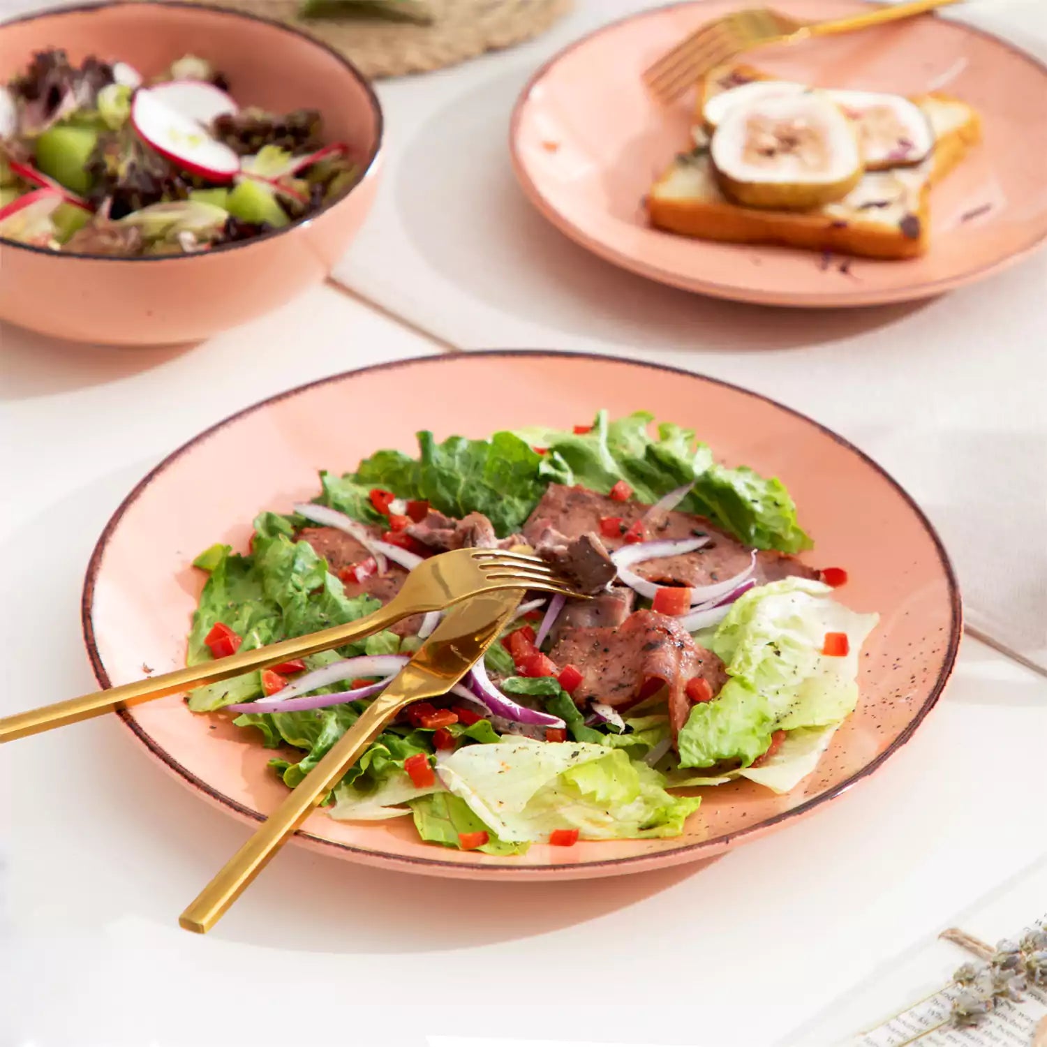 Navia 16 Piece Dinnerware Set