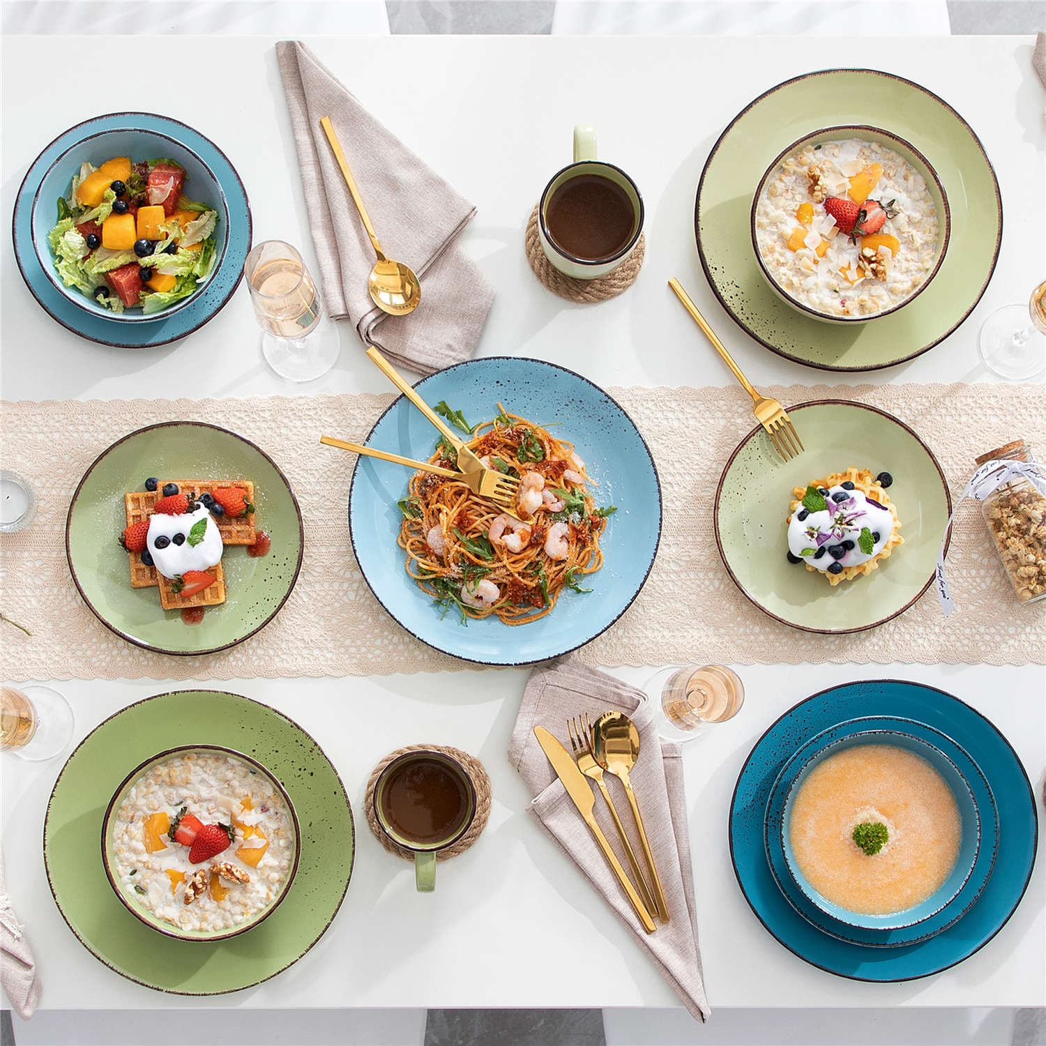 Navia 16 Piece Dinnerware Set