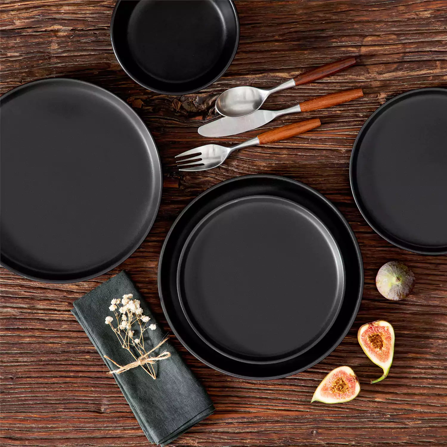 Playa 16 Piece Matte Dinnerware Set