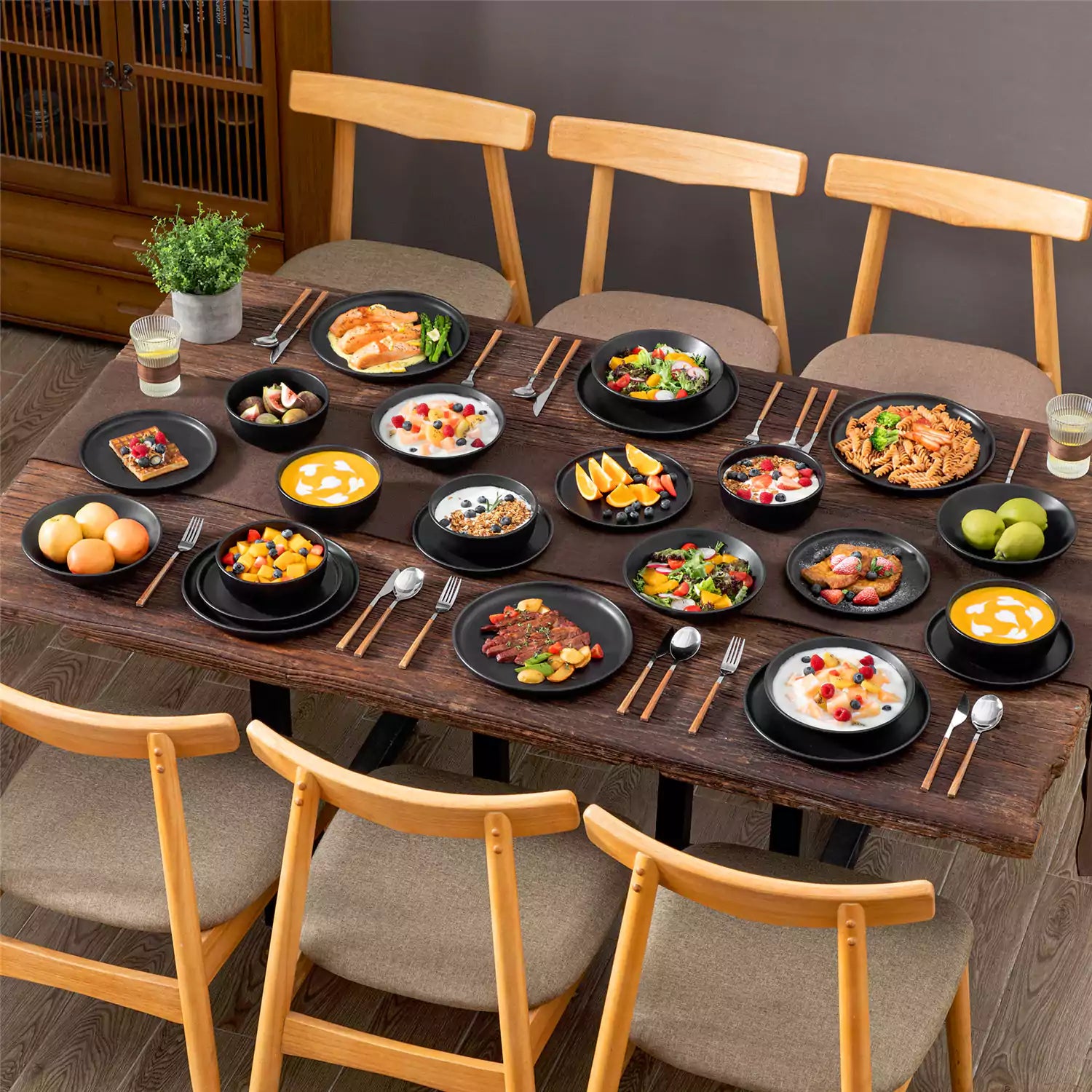 Playa 24 Piece Matte Dinnerware Set