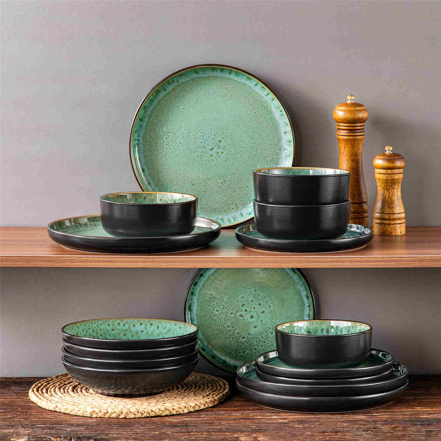 Playa 16 Piece Glossy Dinnerware Set