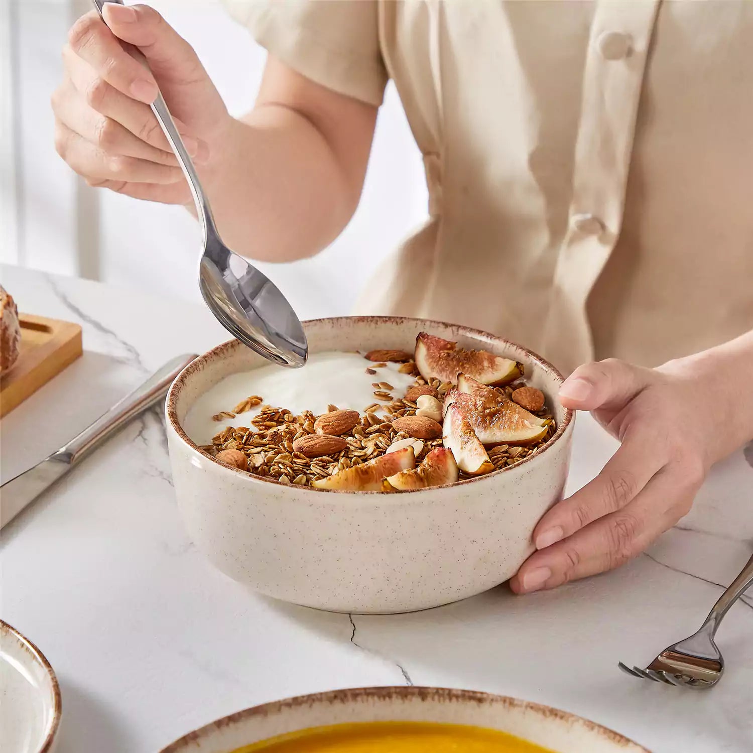 Plays 24 Piece Dinnerware Set