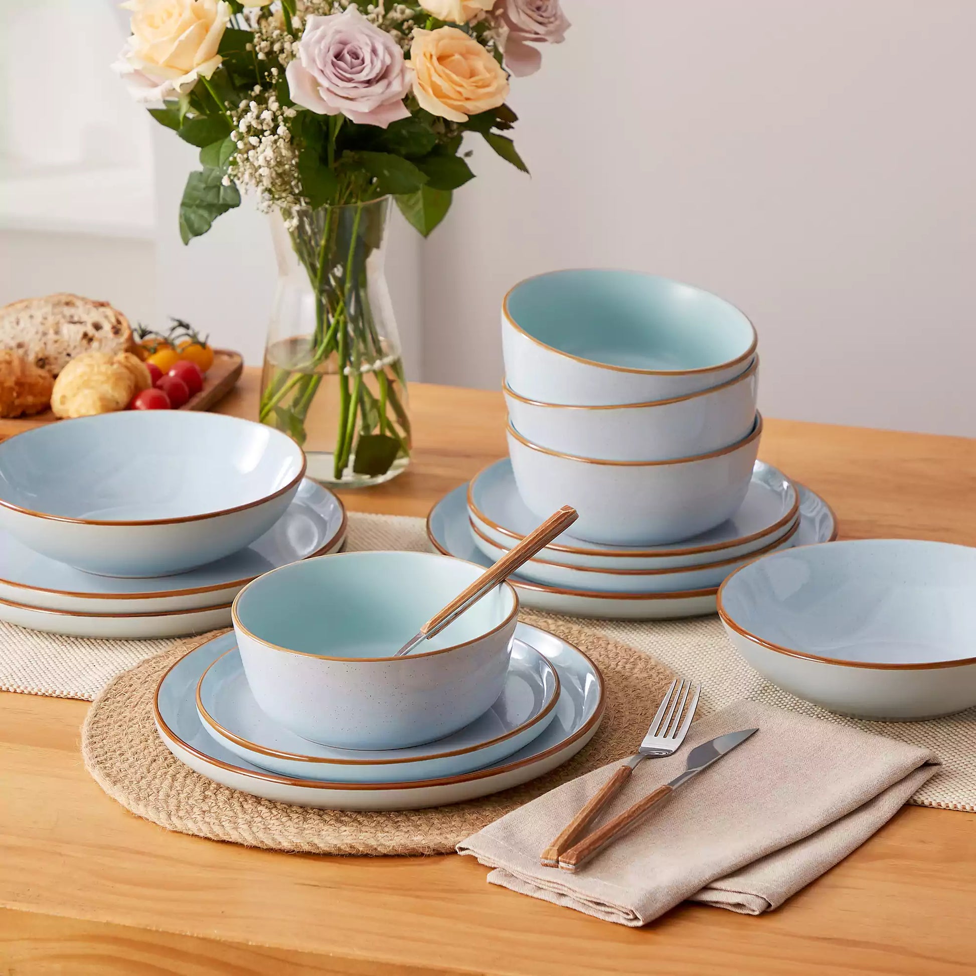 Reno 16 Piece Dinnerware Set