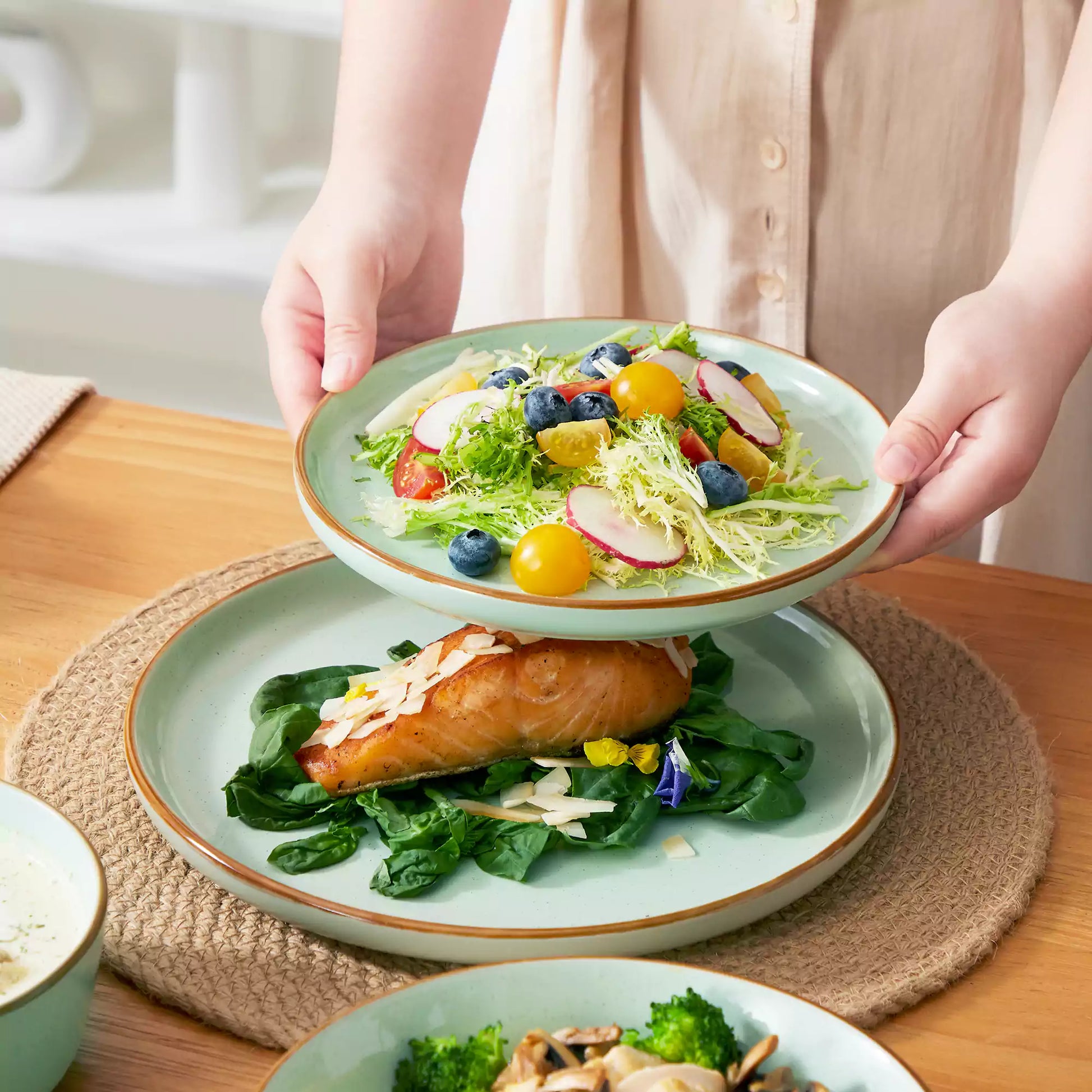 Reno 16 Piece Dinnerware Set